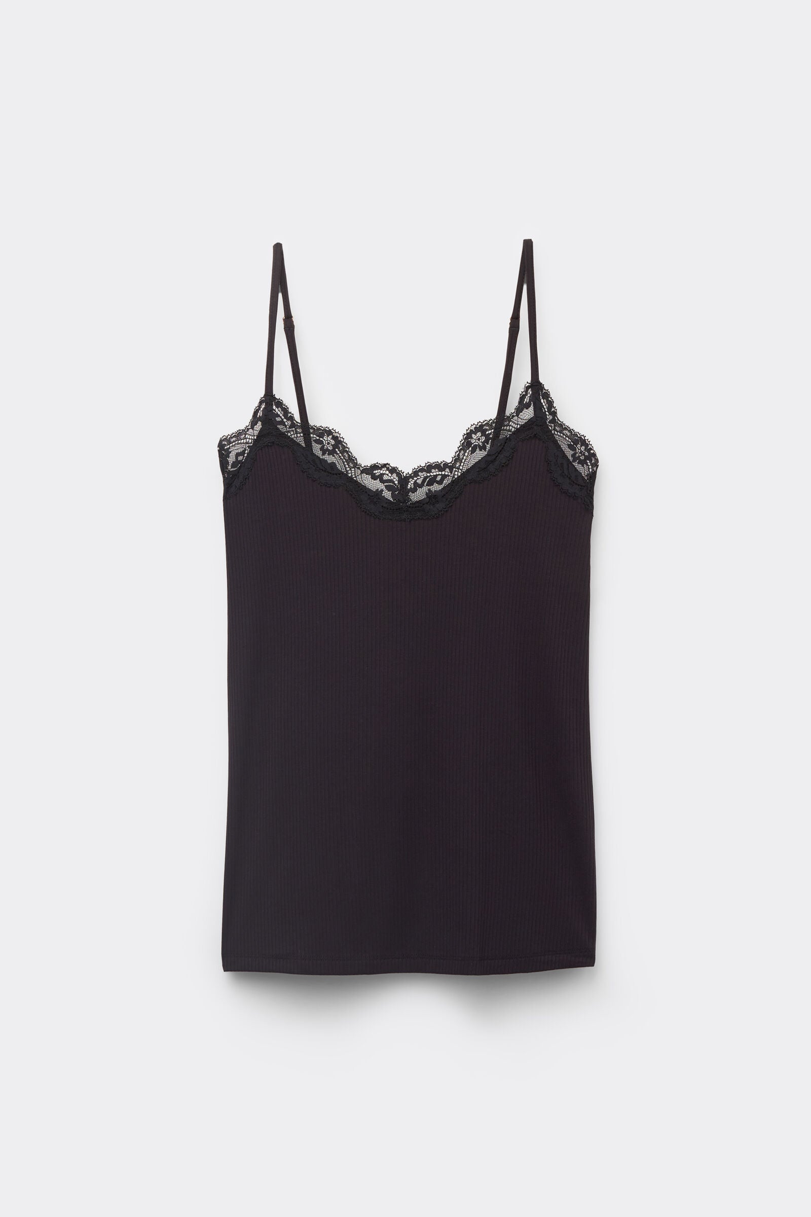 טופ תחרה Your Everyday Wear