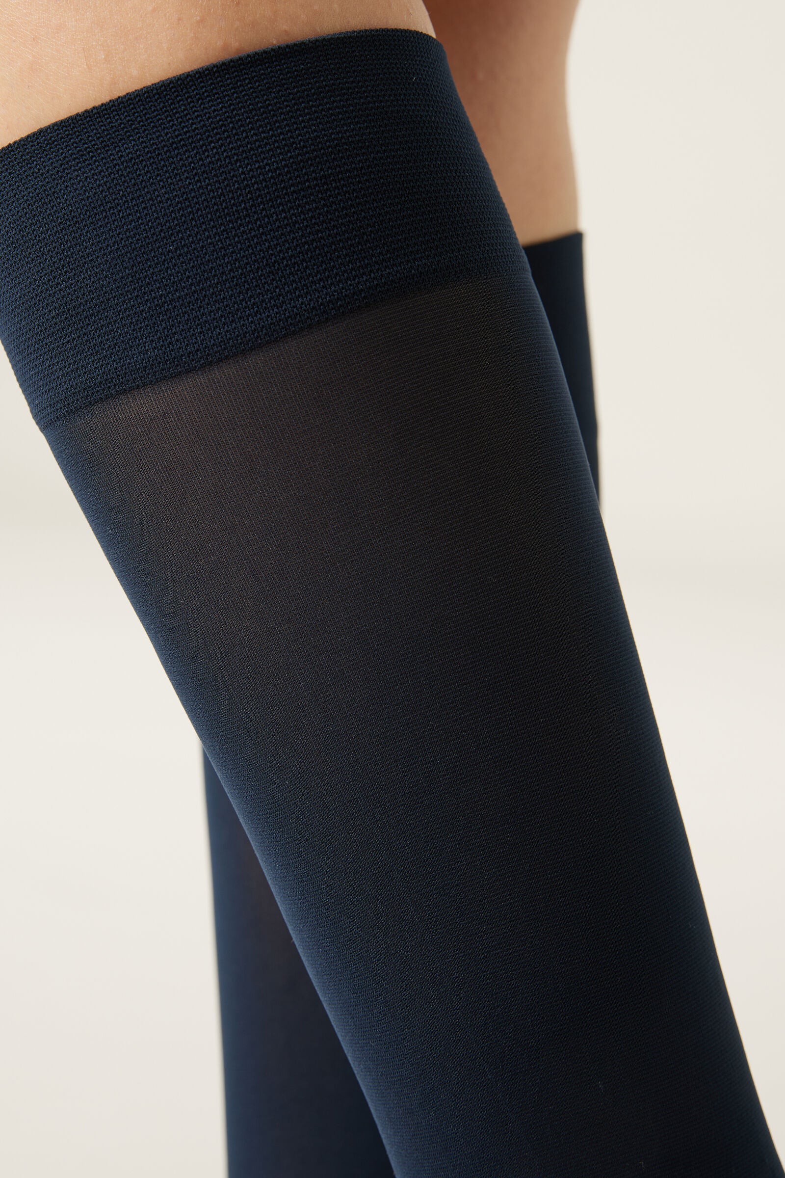 גרביים ארוכות 30 דנייר