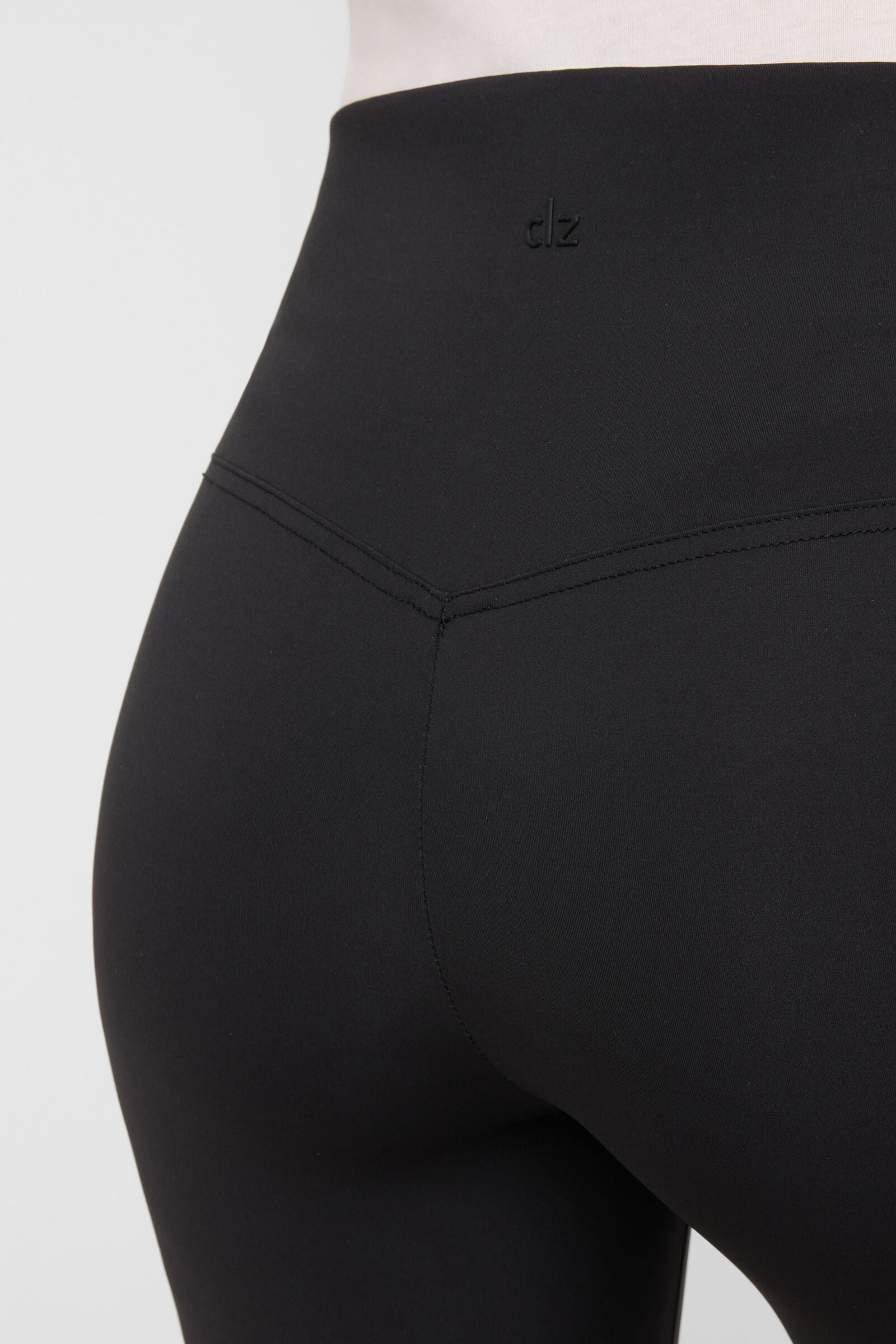 טייץ Sculpt Control עם אפקט מחטב