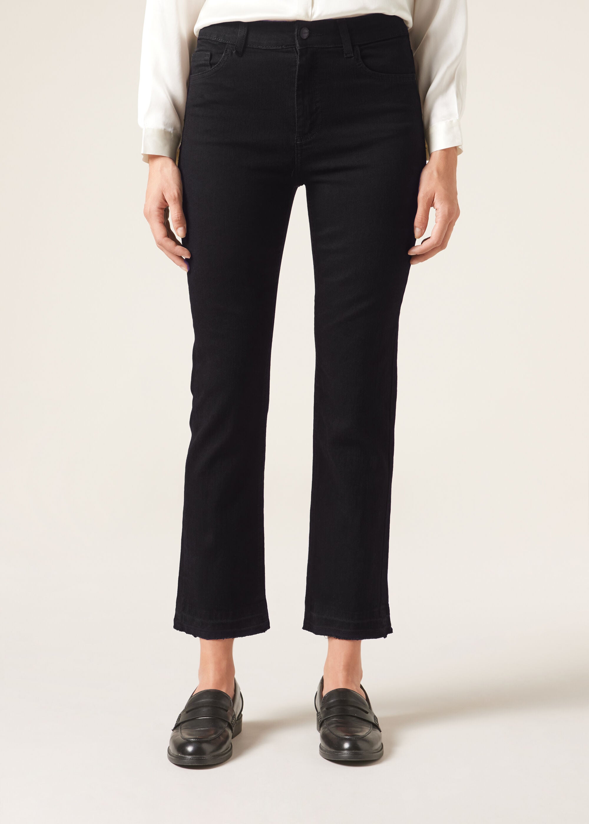 ג'ינס קרופ מתרחב