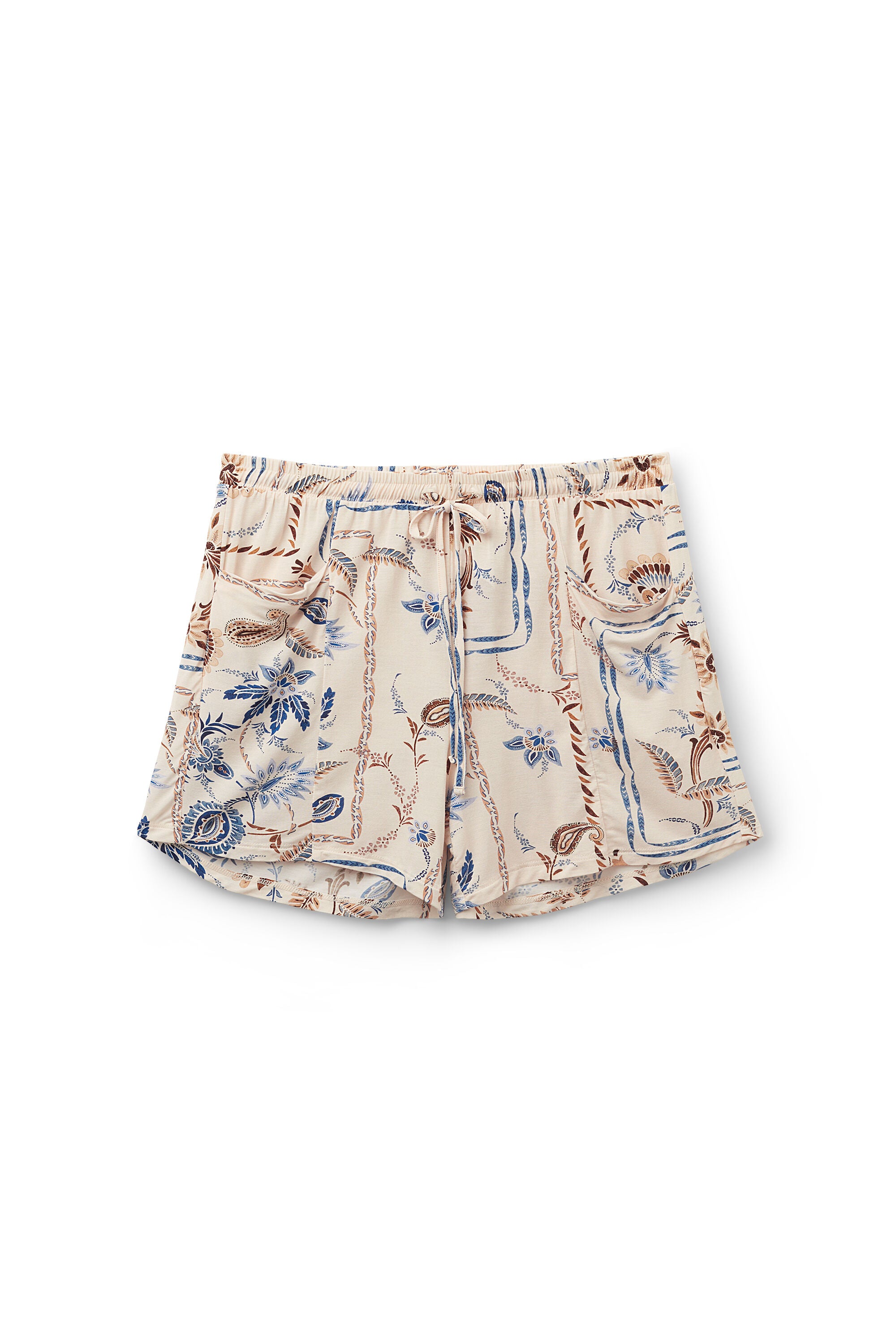 מכנסיים קצרים במבוק