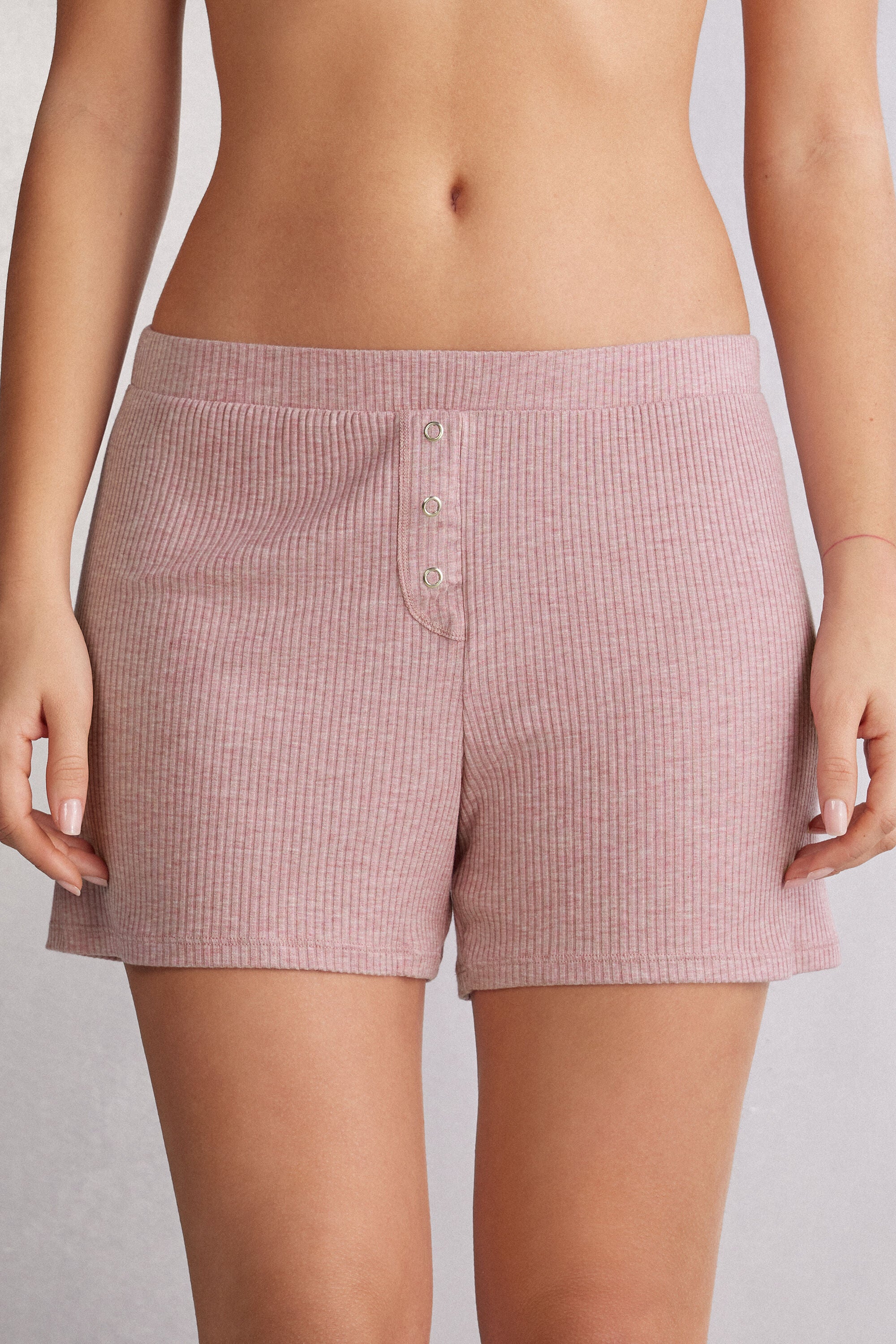מכנסיים קצרים Chic Comfort