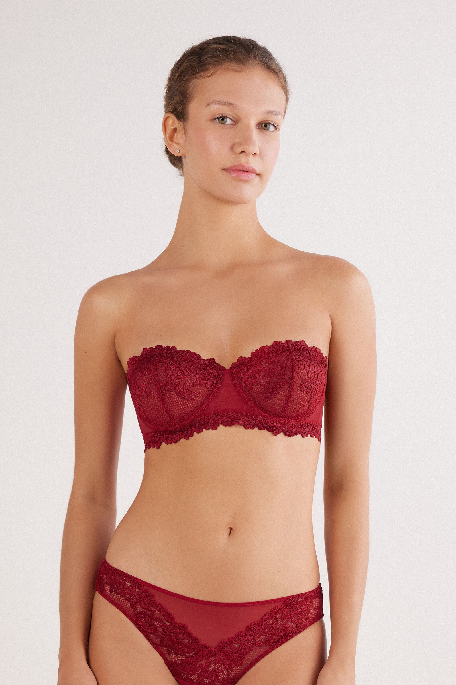 חזיית סטרפלס בלקונט Pretty Flowers