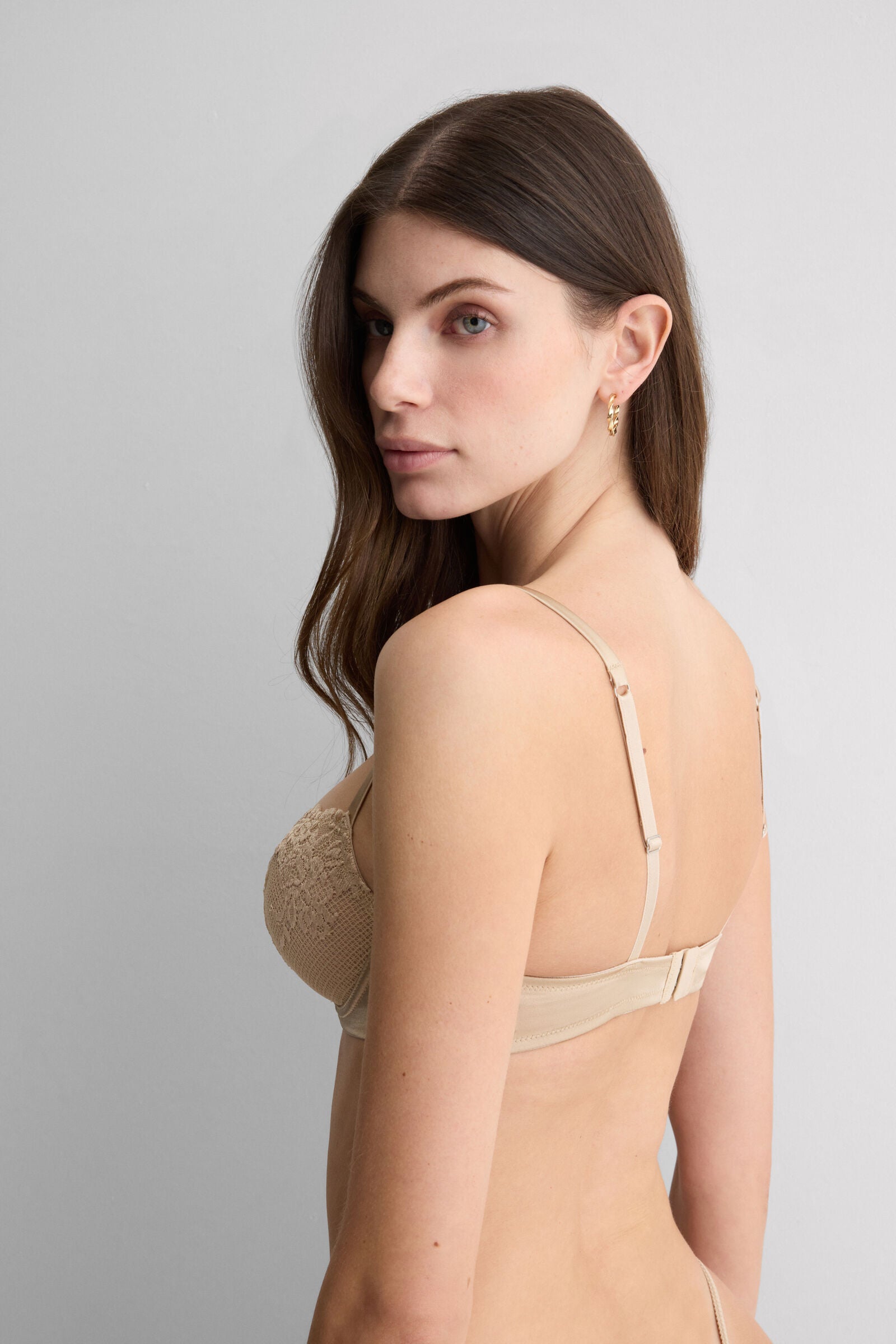 חזיית בלקונט משי ותחרה Denise Silky Flowers