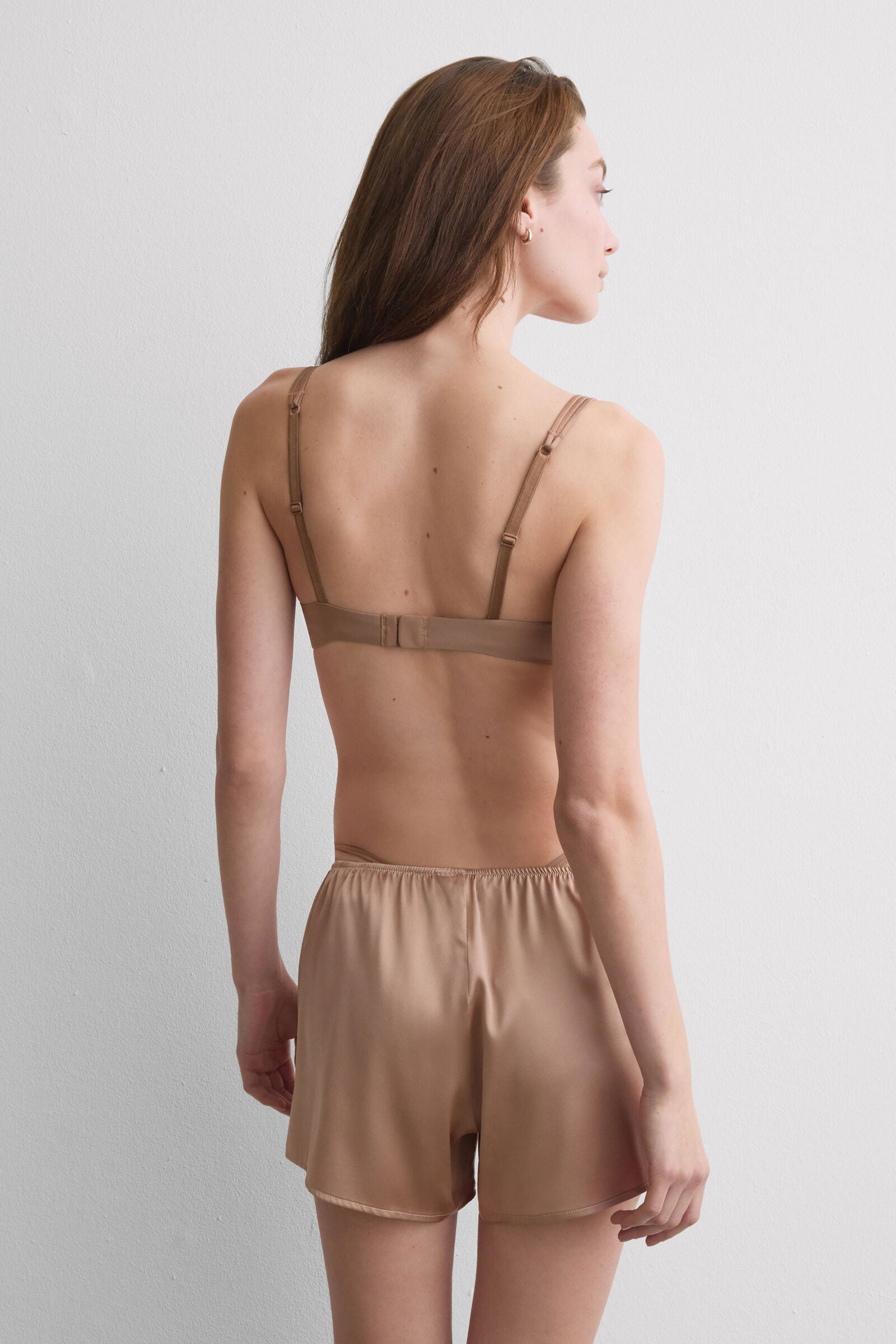 חזיית בלקונט Ilenia אולטרה-לייט מיקרופייבר