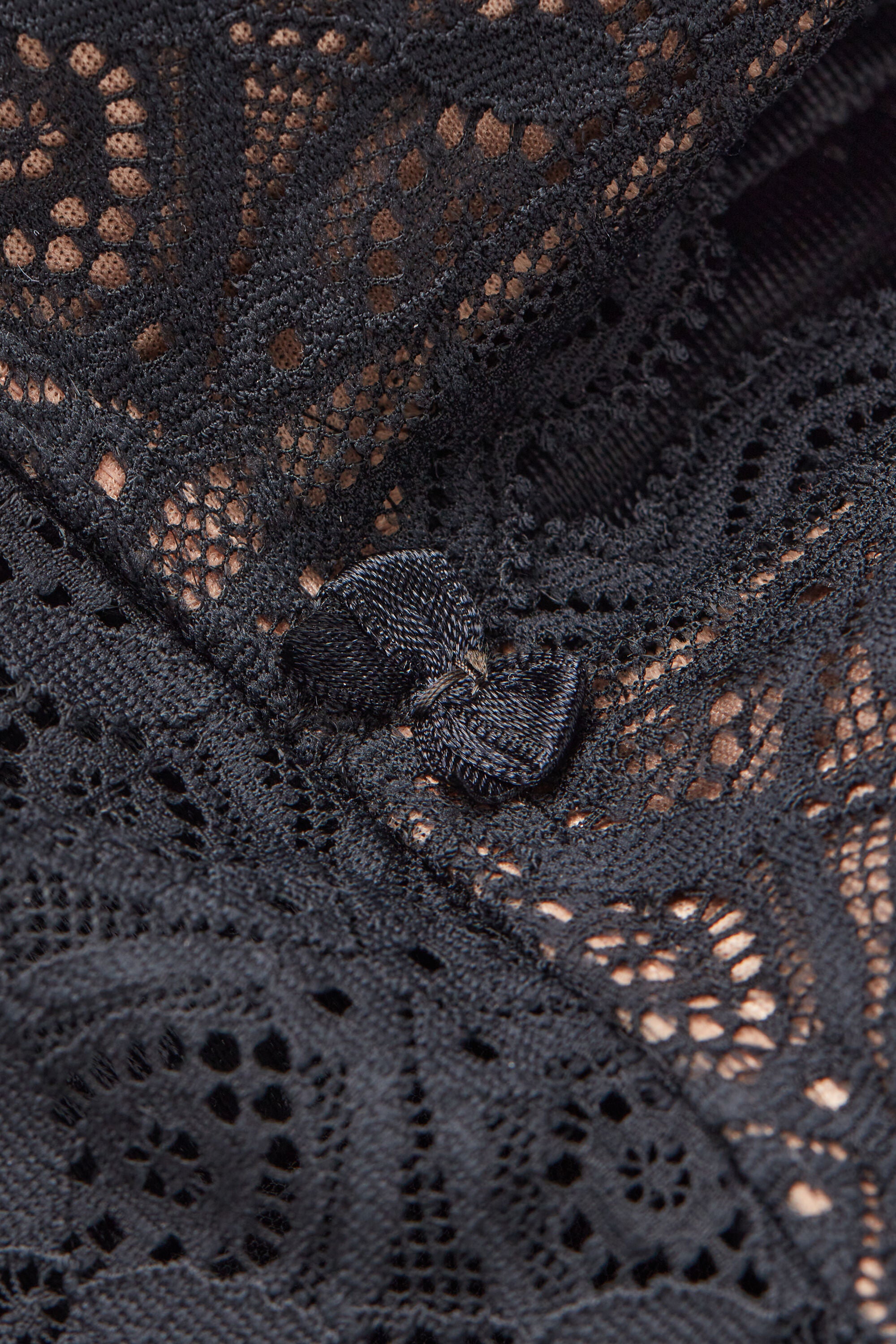 חזיית Asia בלקונט