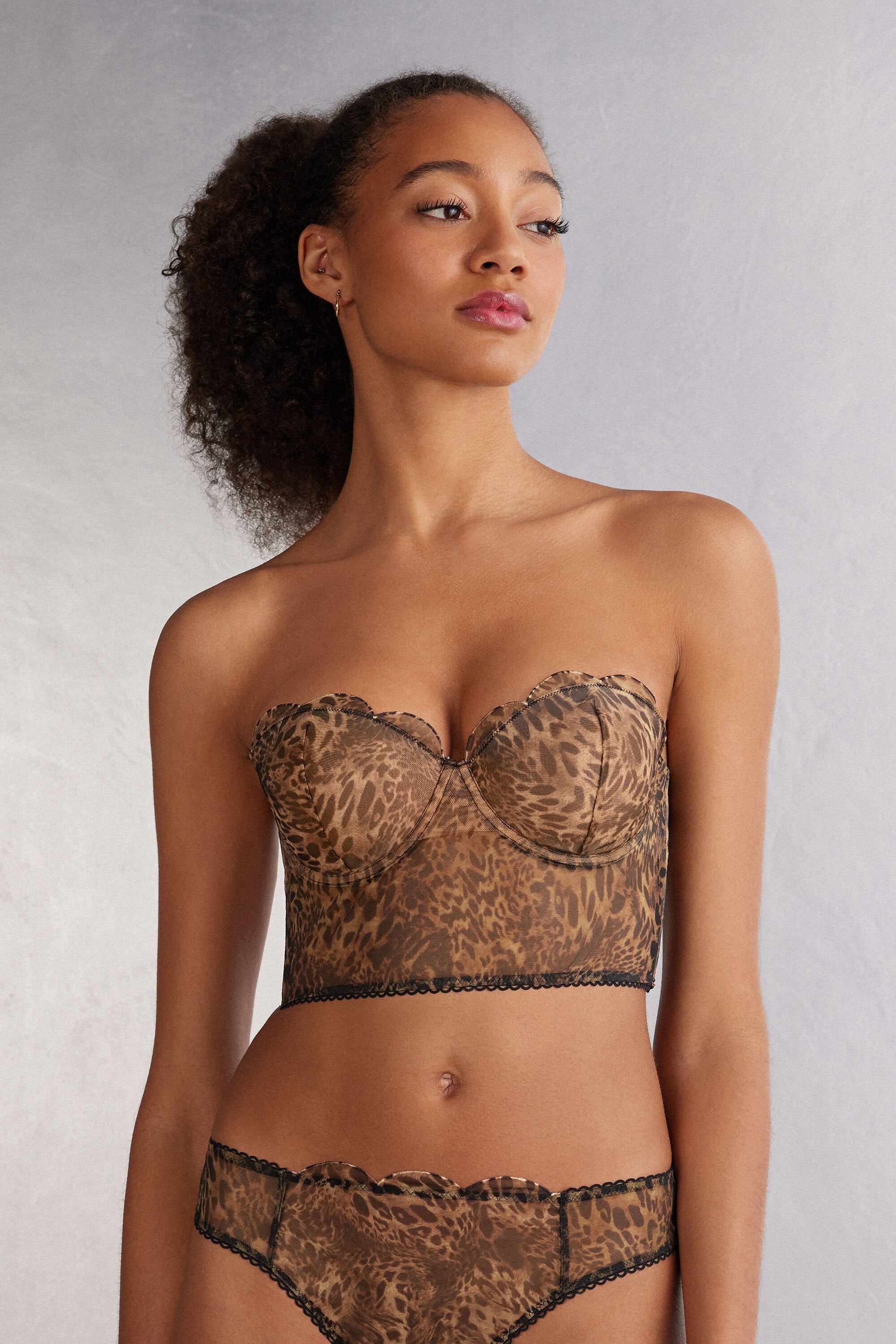 חזיית מחוך סטרפלס עם הדפס Always Glamorous Giada