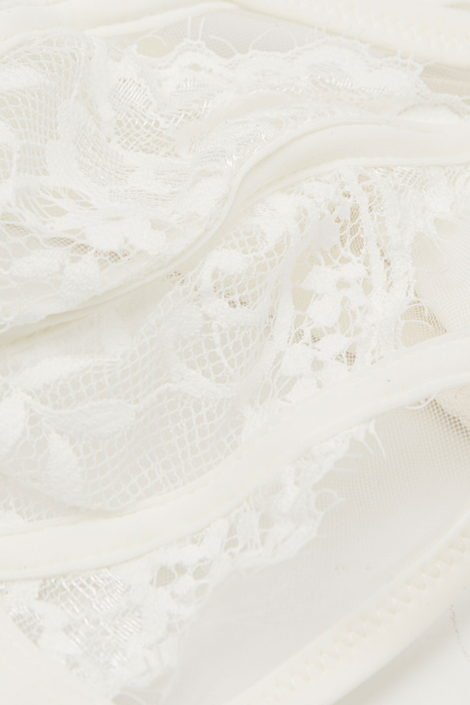 חזיית משולשים ETHEREAL Embrace