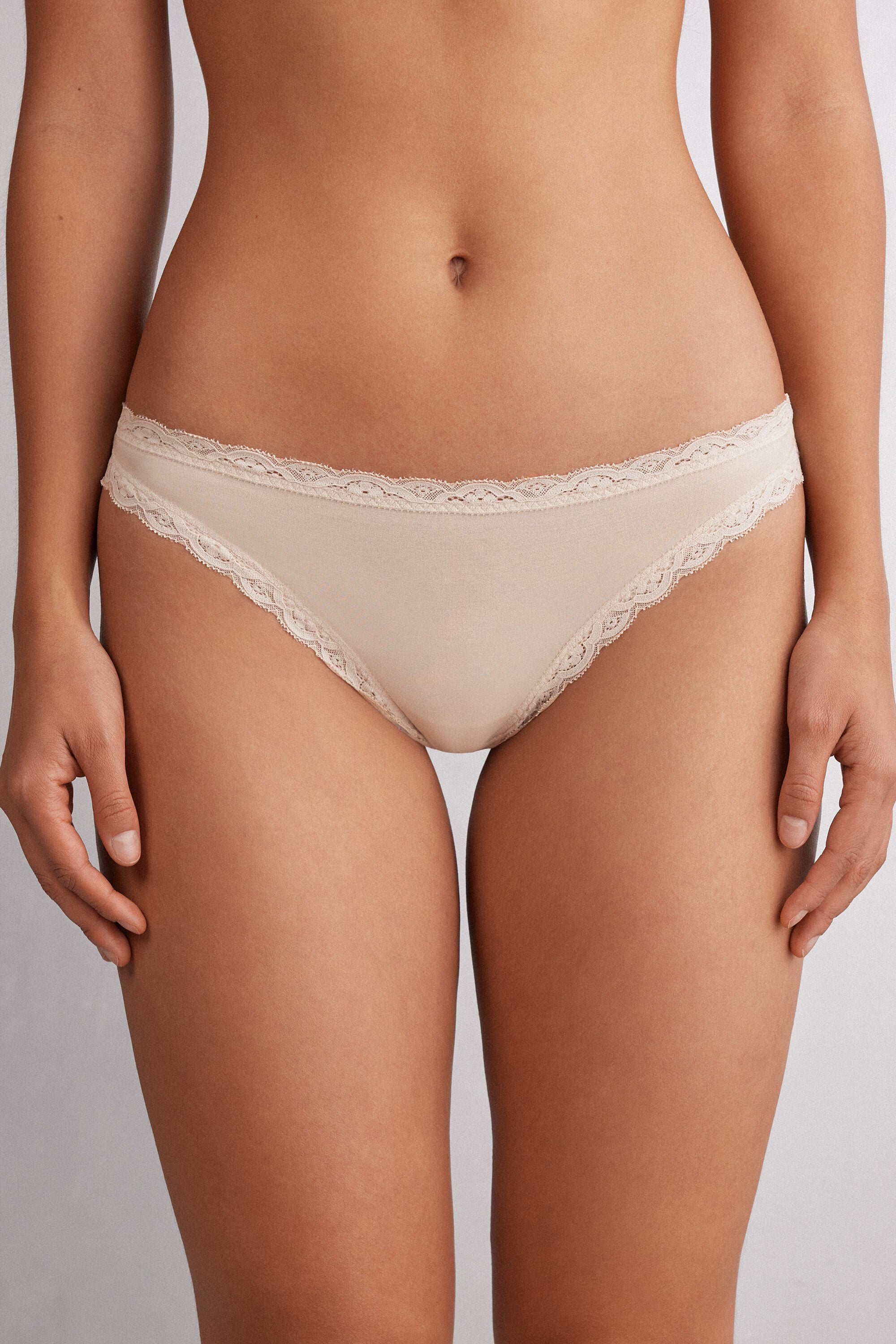 תחתונים ברזילאיים כותנה ותחרה