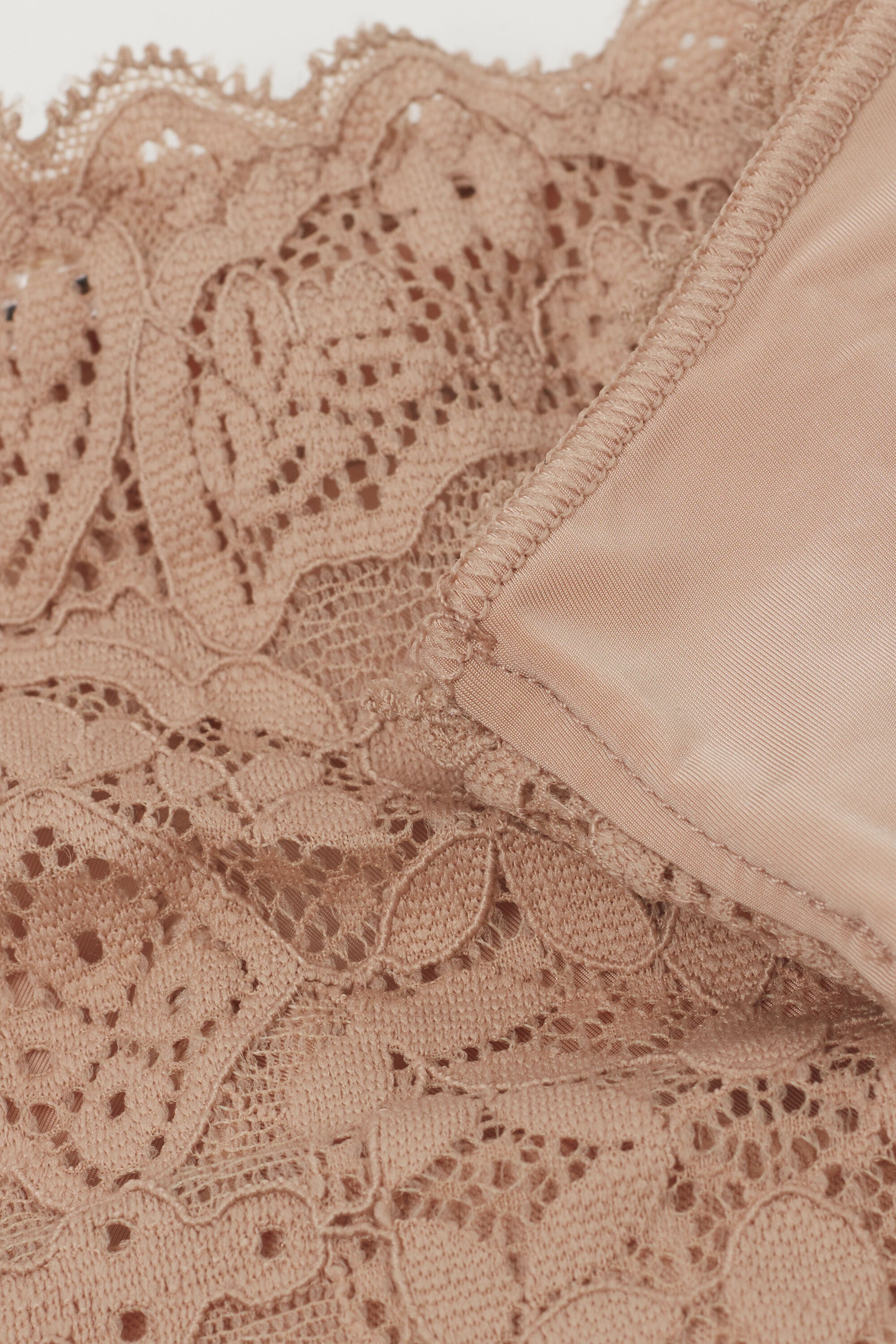 תחתוני מיקרופייבר תחרה ברזילאיים