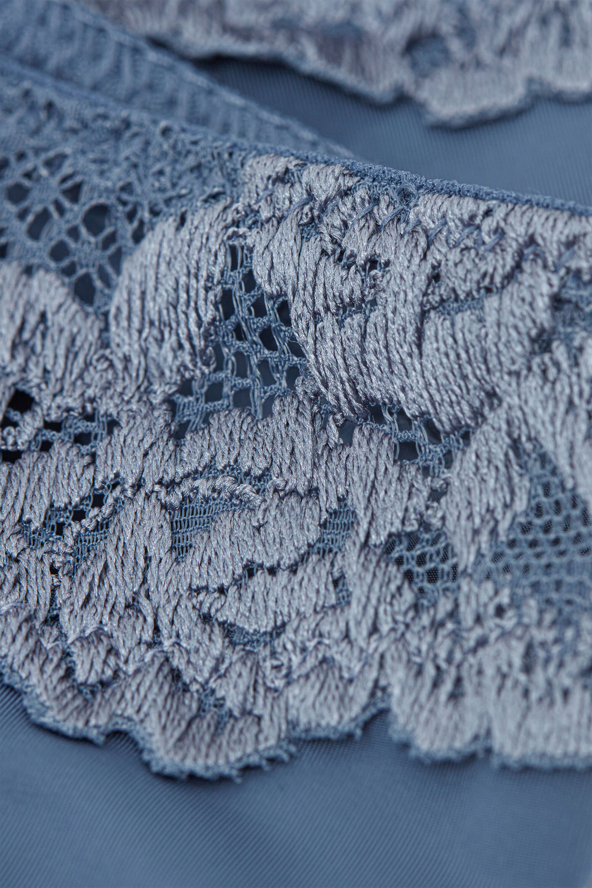 תחתונים בגזרת בייסיק Pretty Flowers