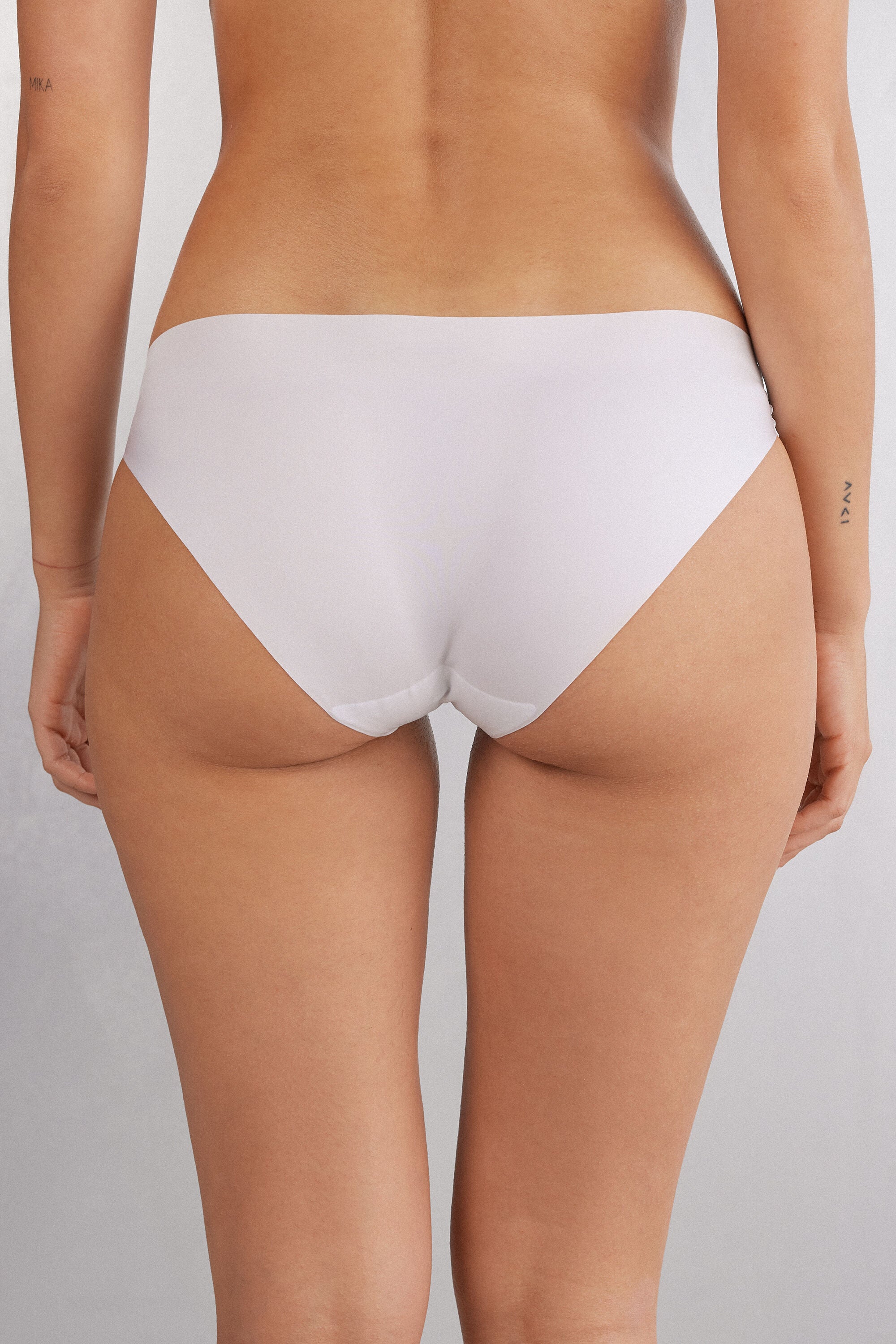 תחתוני מיקרופייבר צמודים ללא תפר