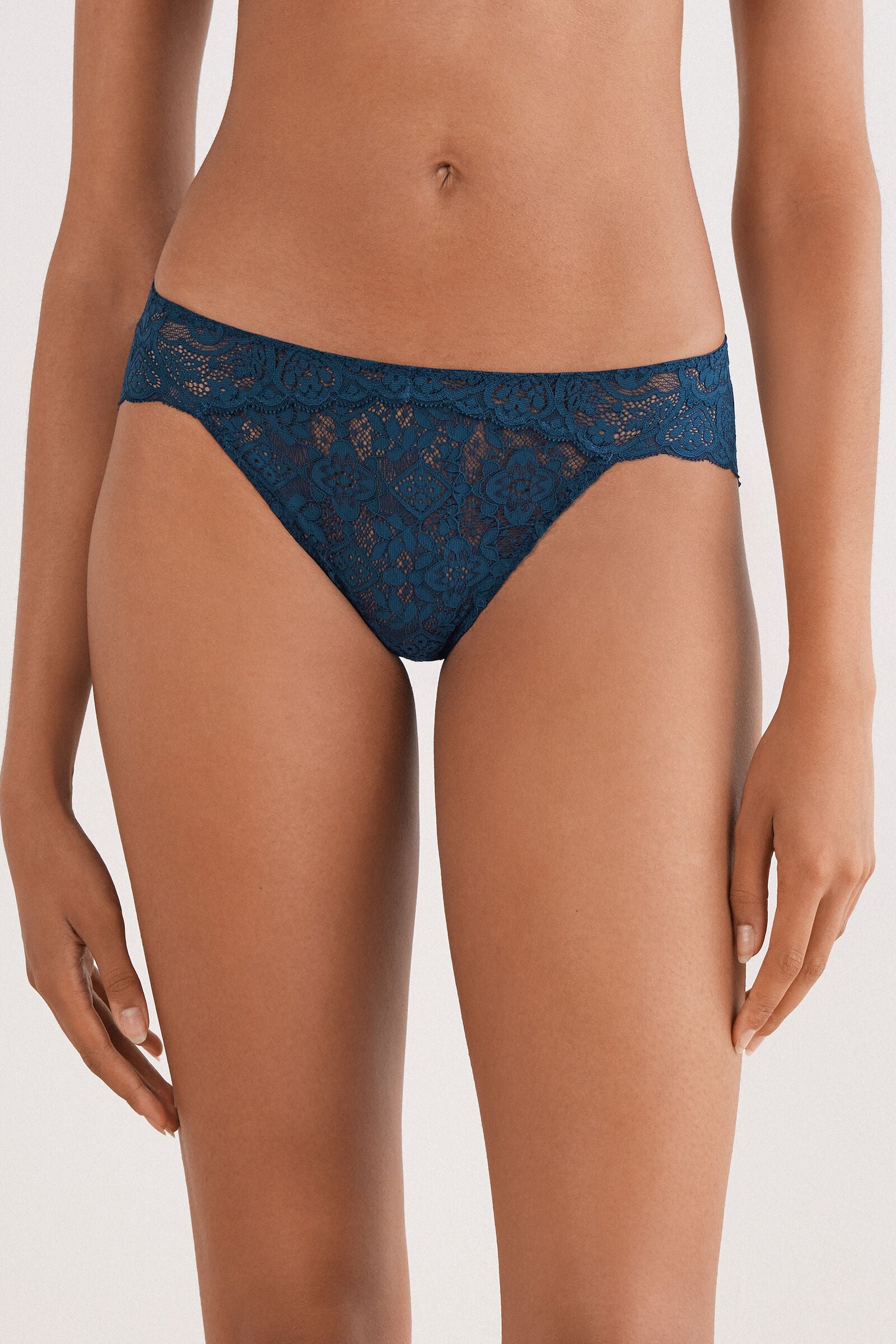 תחתוני תחרה Low-Rise