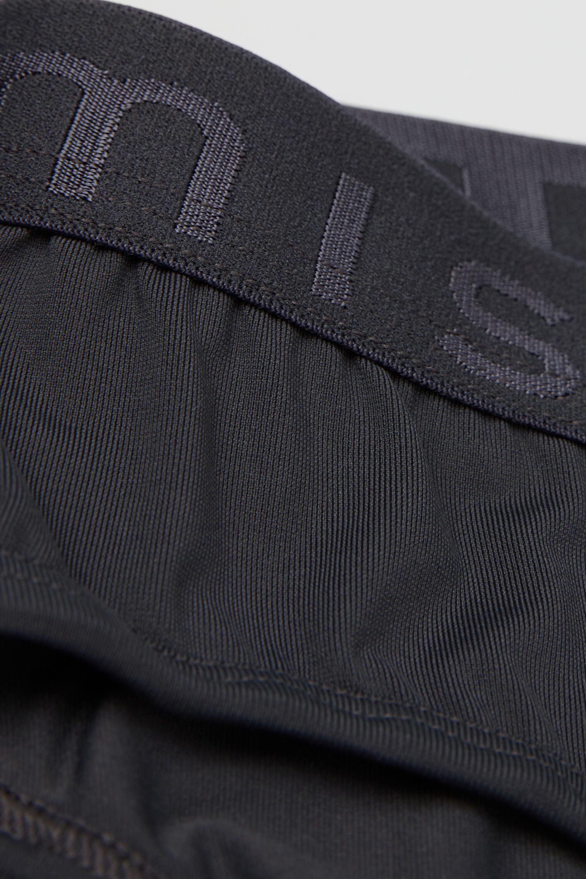 תחתוני עם מיקרופייבר עם לוגו