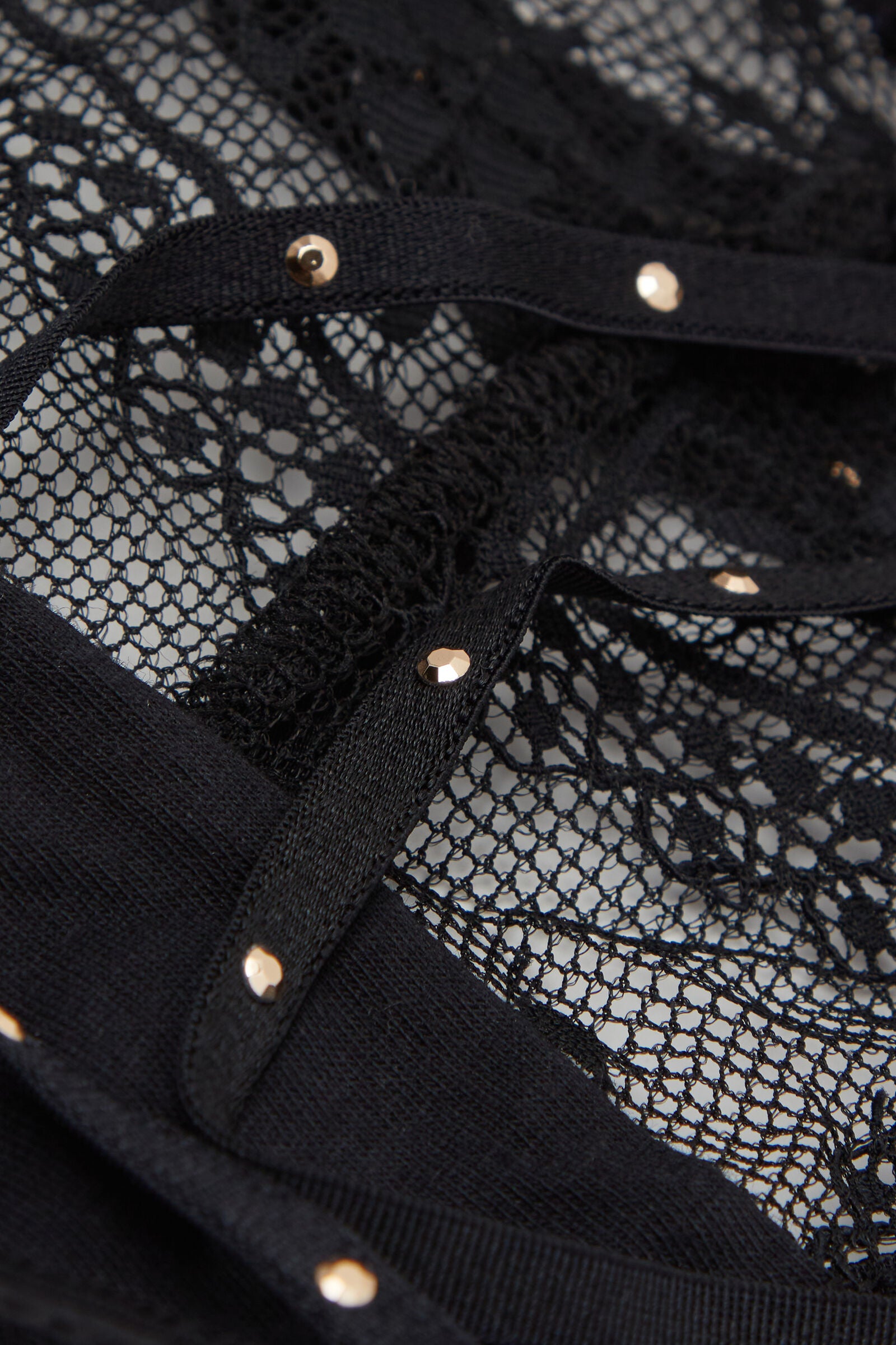 תחתוני חוטיני Flirt Fearlessly