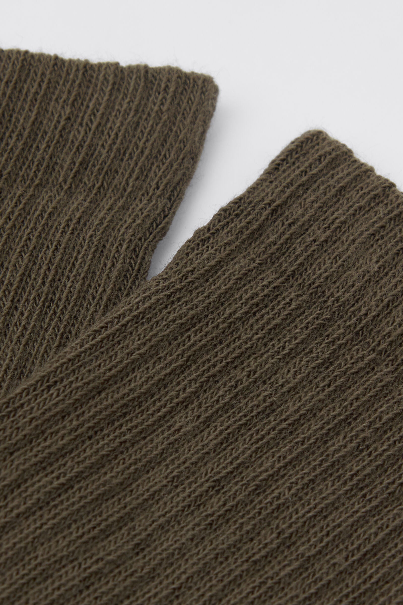 גרבי ספורט קצרות