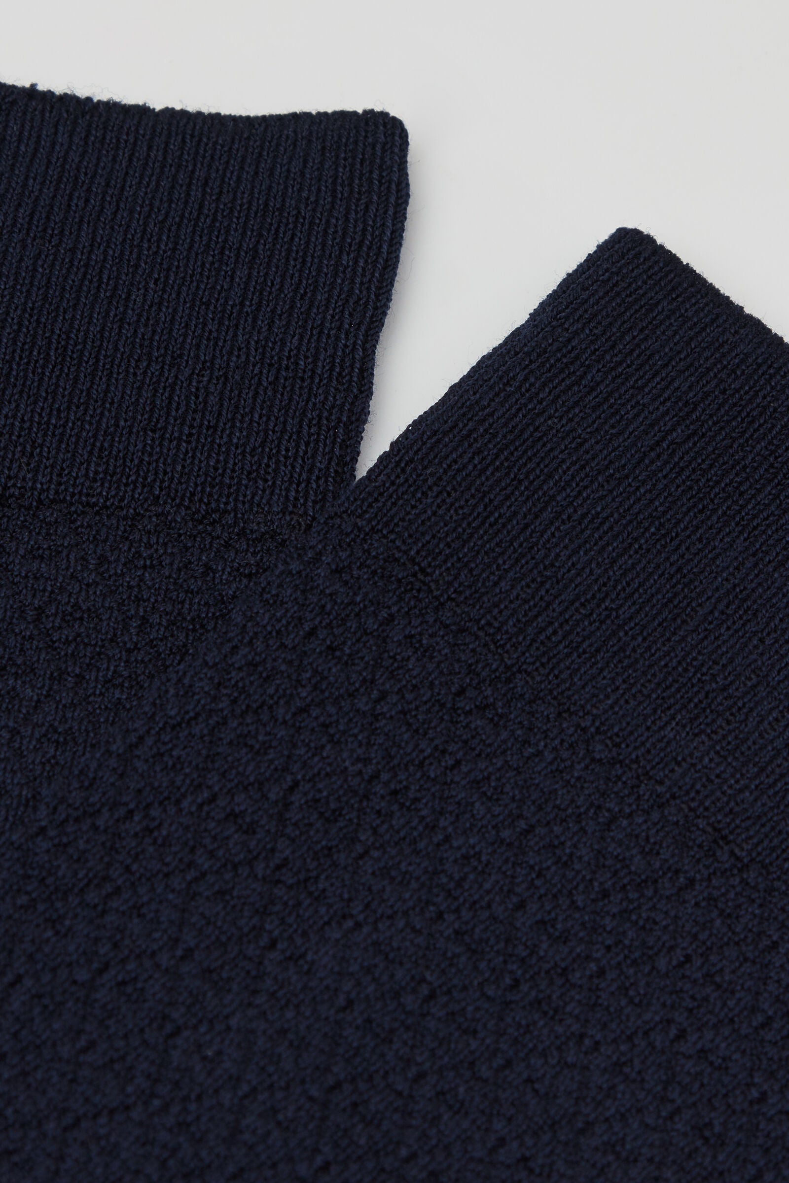 גרביים עם טקסטורה לגברים