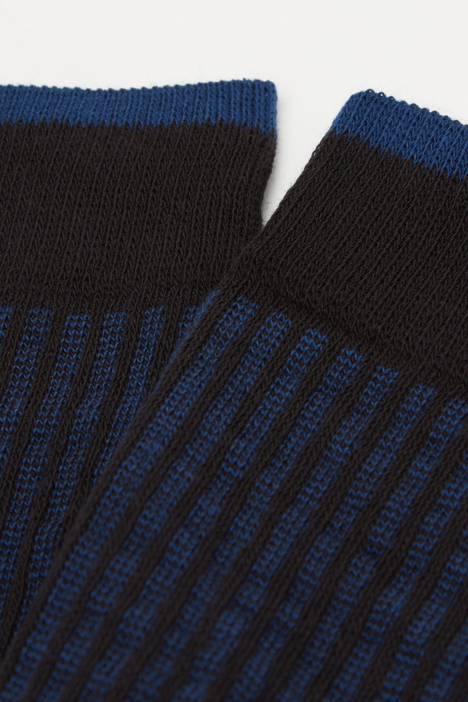 גרבי כותנה לגברים עם דוגמא