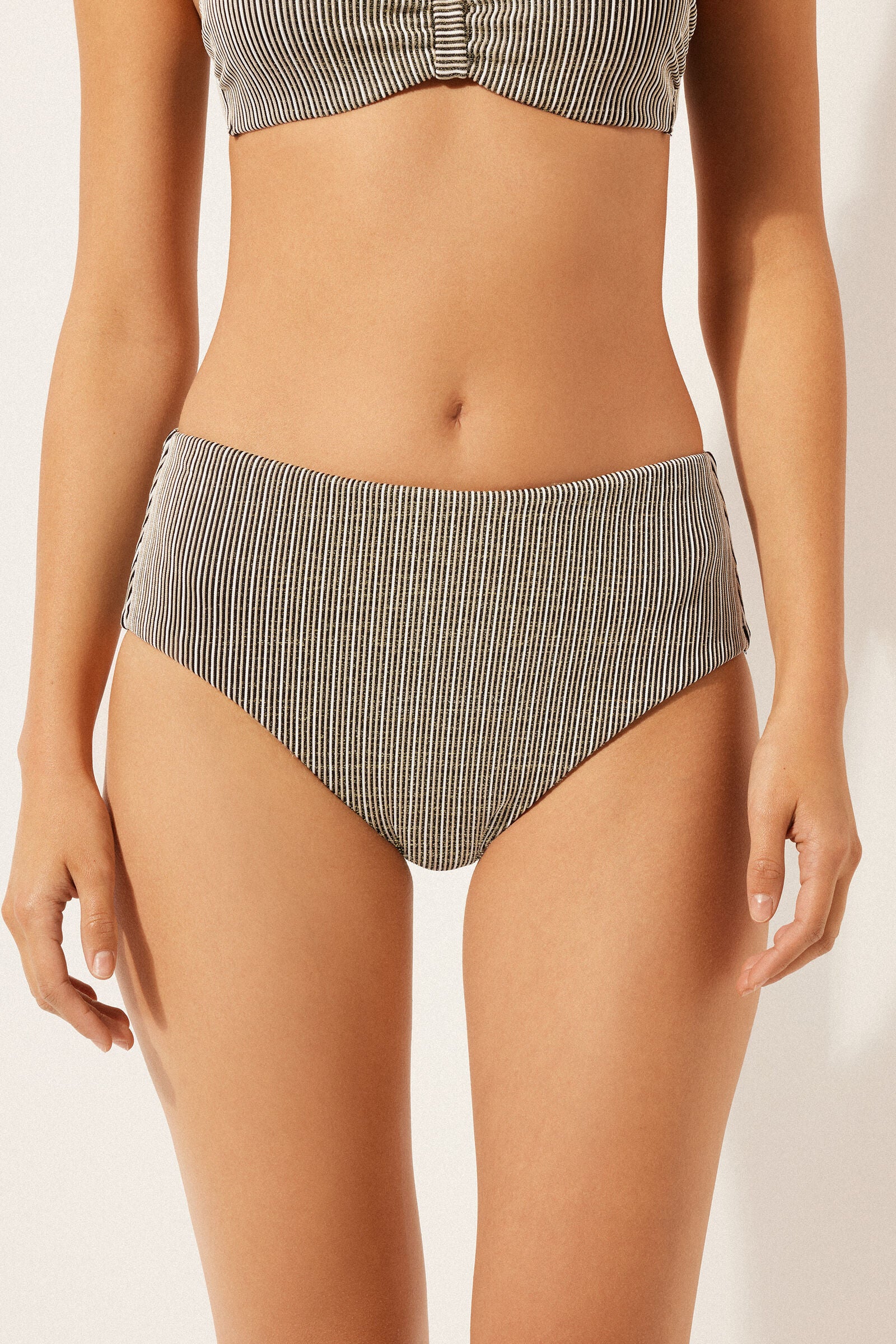 תחתוני ביקיני High-Waisted Golden Stripes