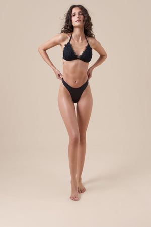 תחתוני ביקיני ברזילאיים Romantic Lace