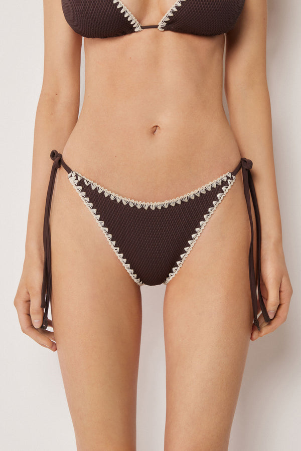 תחתוני ביקיני קשירה ברזילאיים Bicolor Embroidery