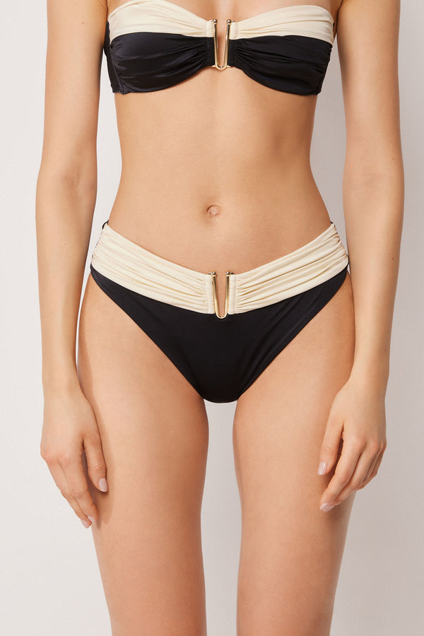 תחתוני ביקיני בגזרה גבוהה Elegant Bicolor