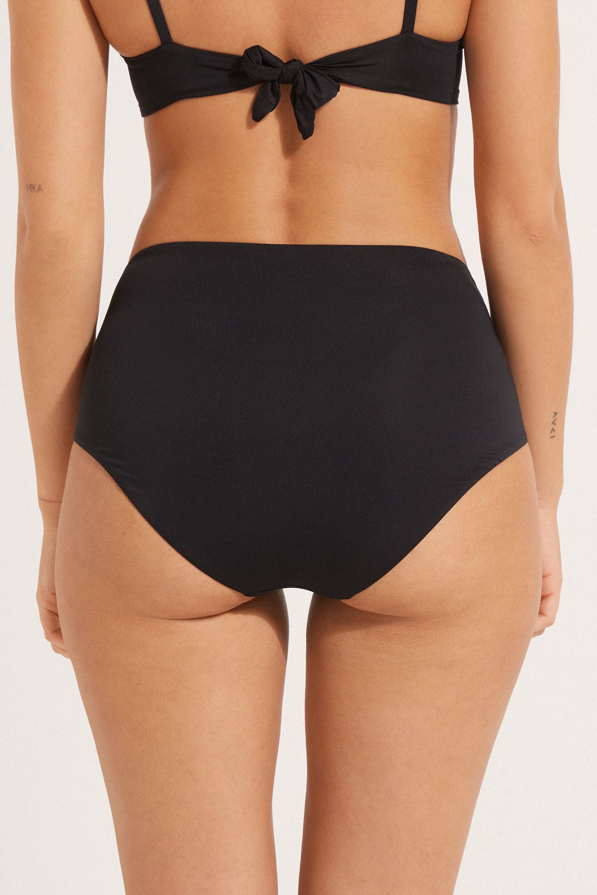 תחתוני ביקיני High-Waist