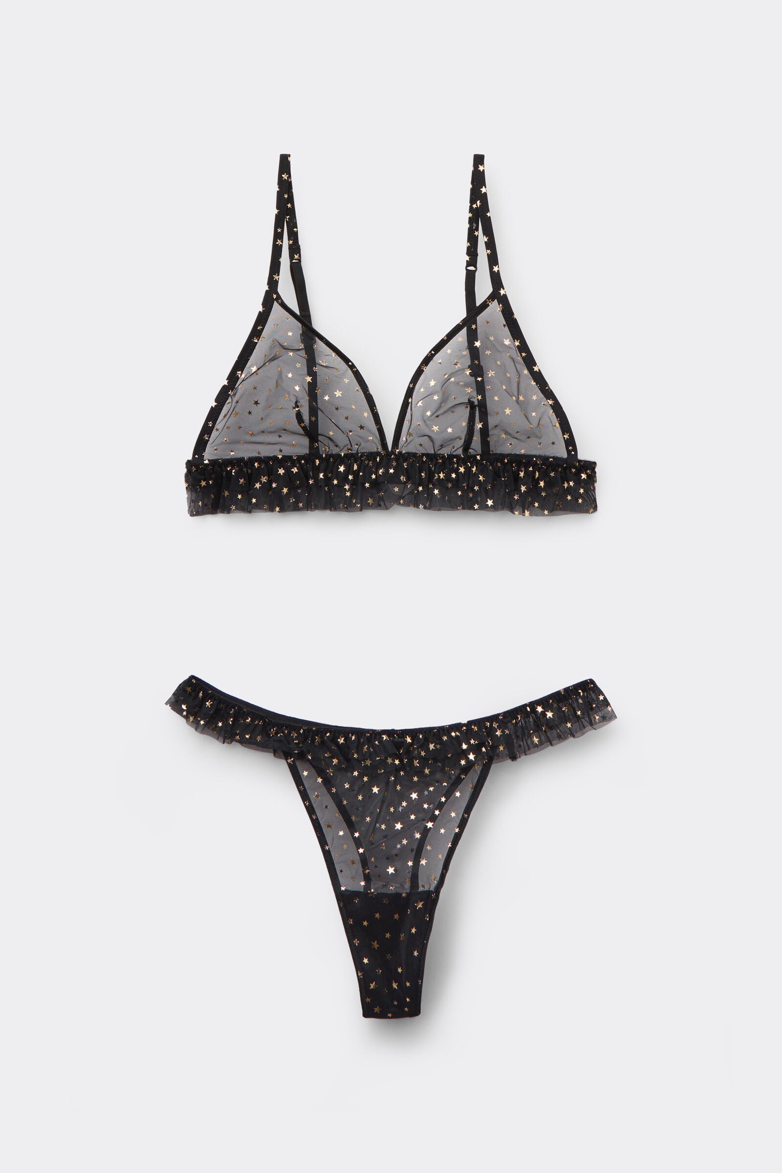 סט הלבשה תחתונה - חזייה ותחתונים