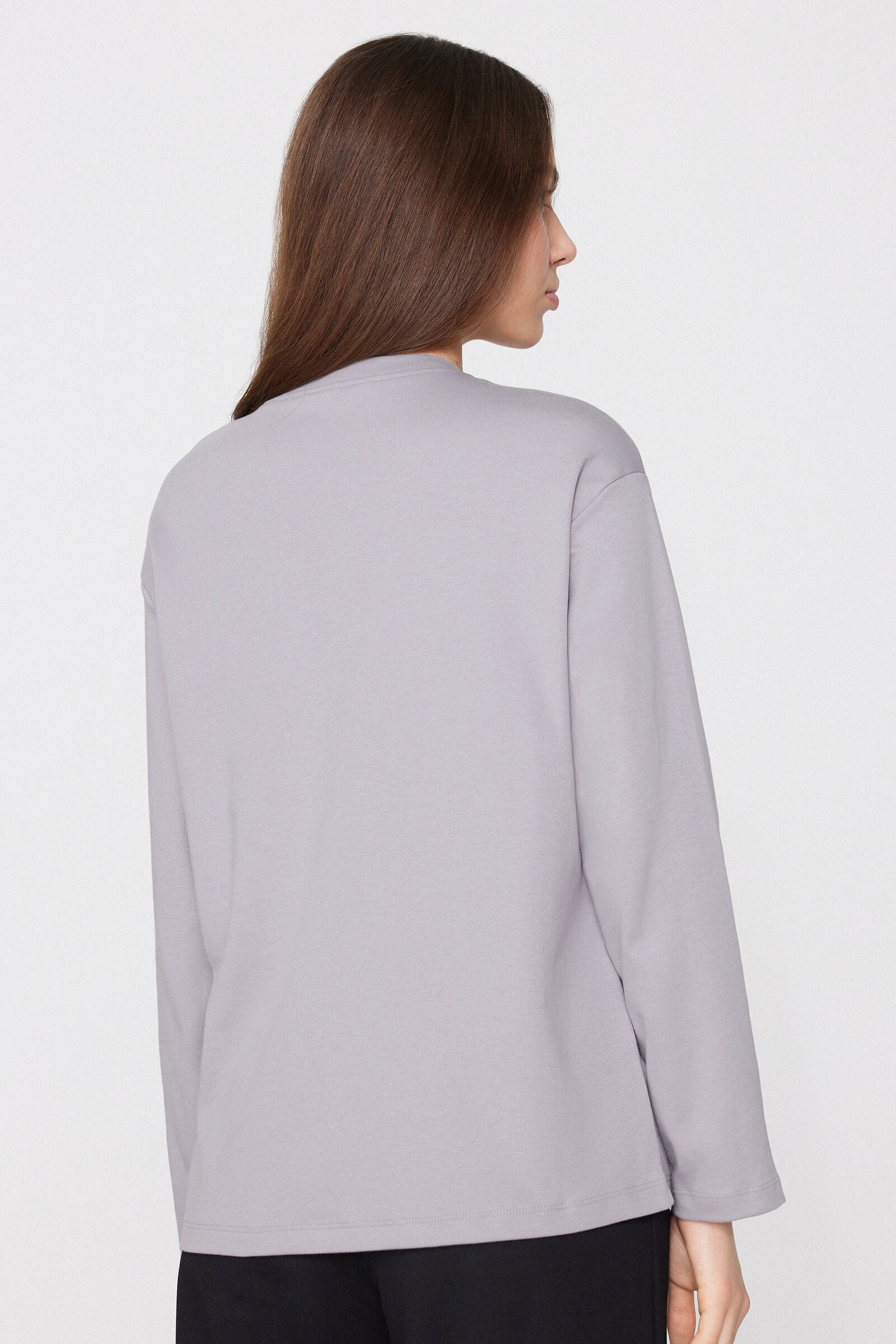 טי שירט כותנה עם מפתח עגול