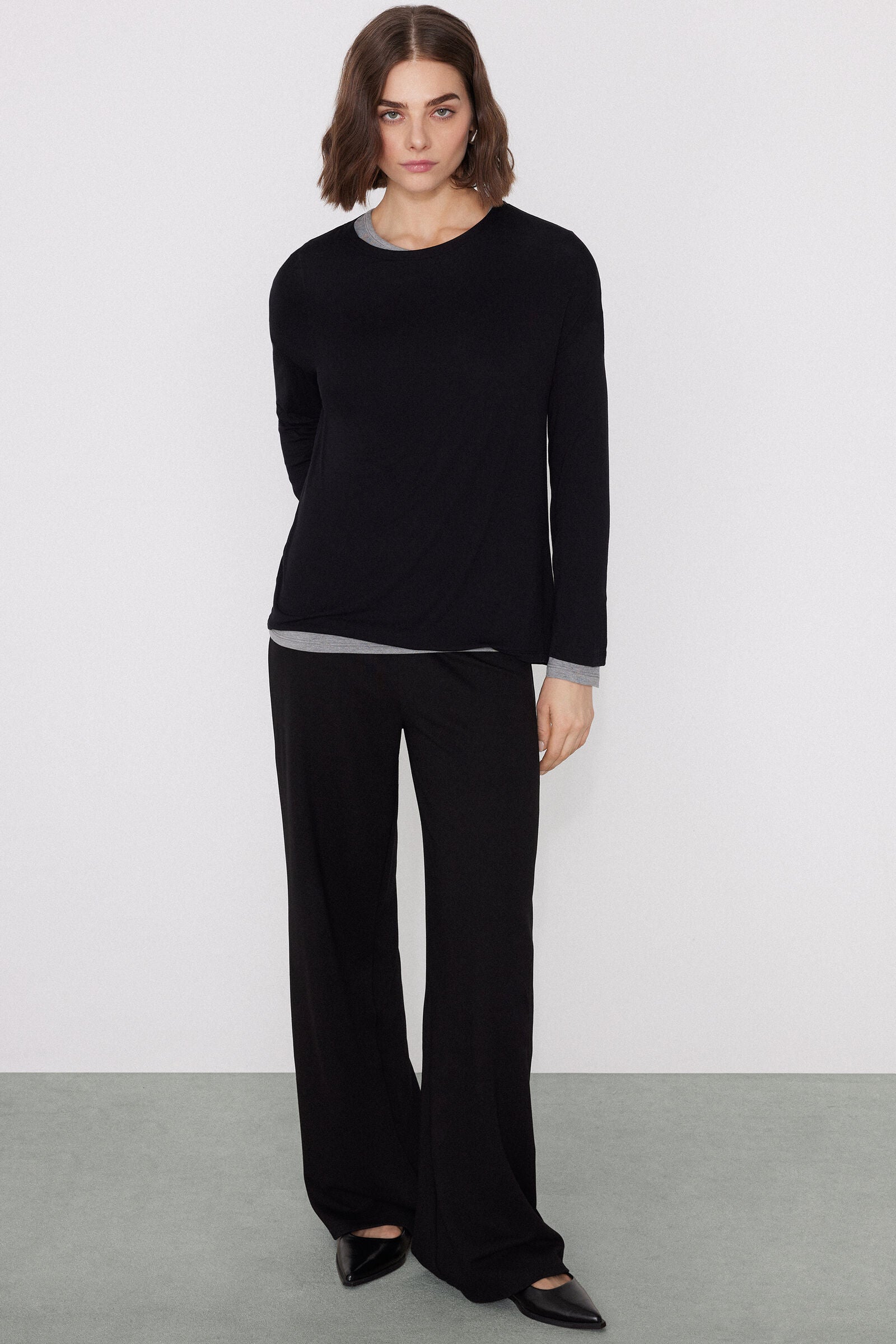 חולצת ויסקוזה ארוכה בגזרת אוברסייז