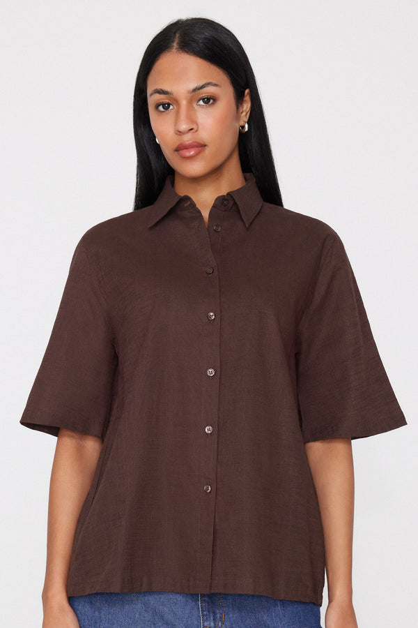 חולצה מכופתרת קצרה 100% Cotton
