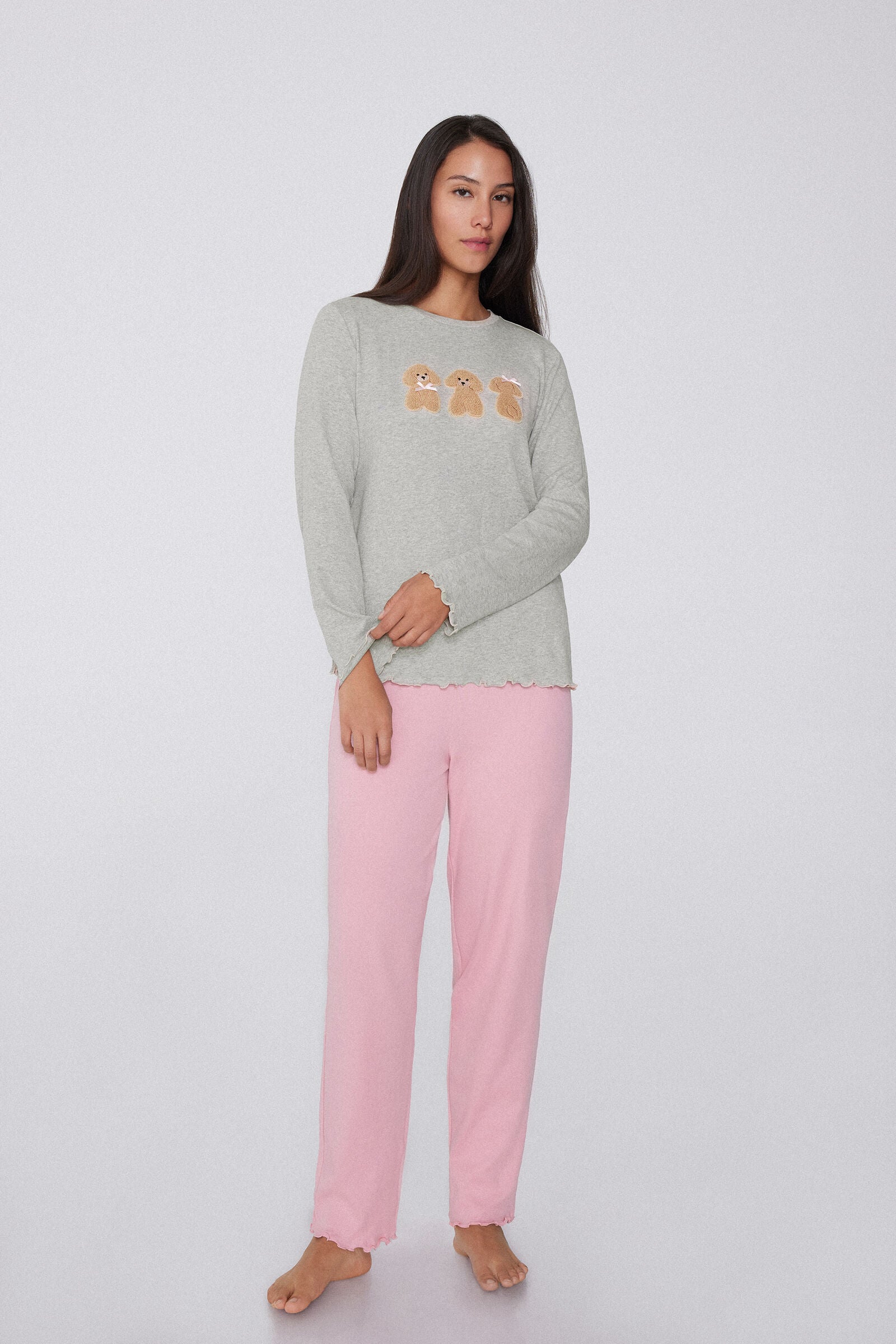 סט פיג'מה עם פאטץ' כלבים