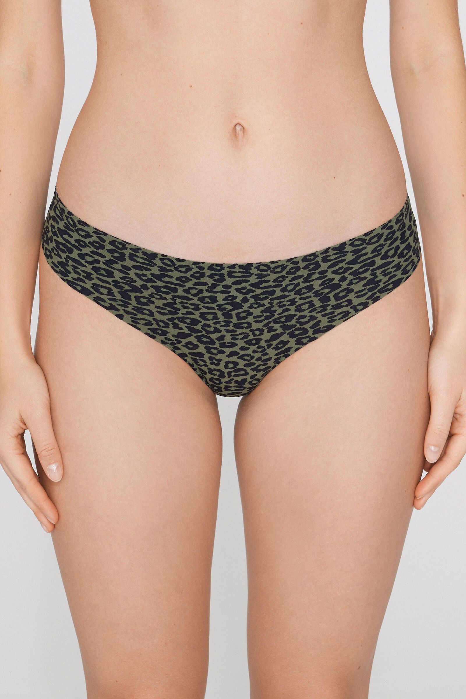 תחתונים ברזילאיים ללא תפר עם הדפס לימונים