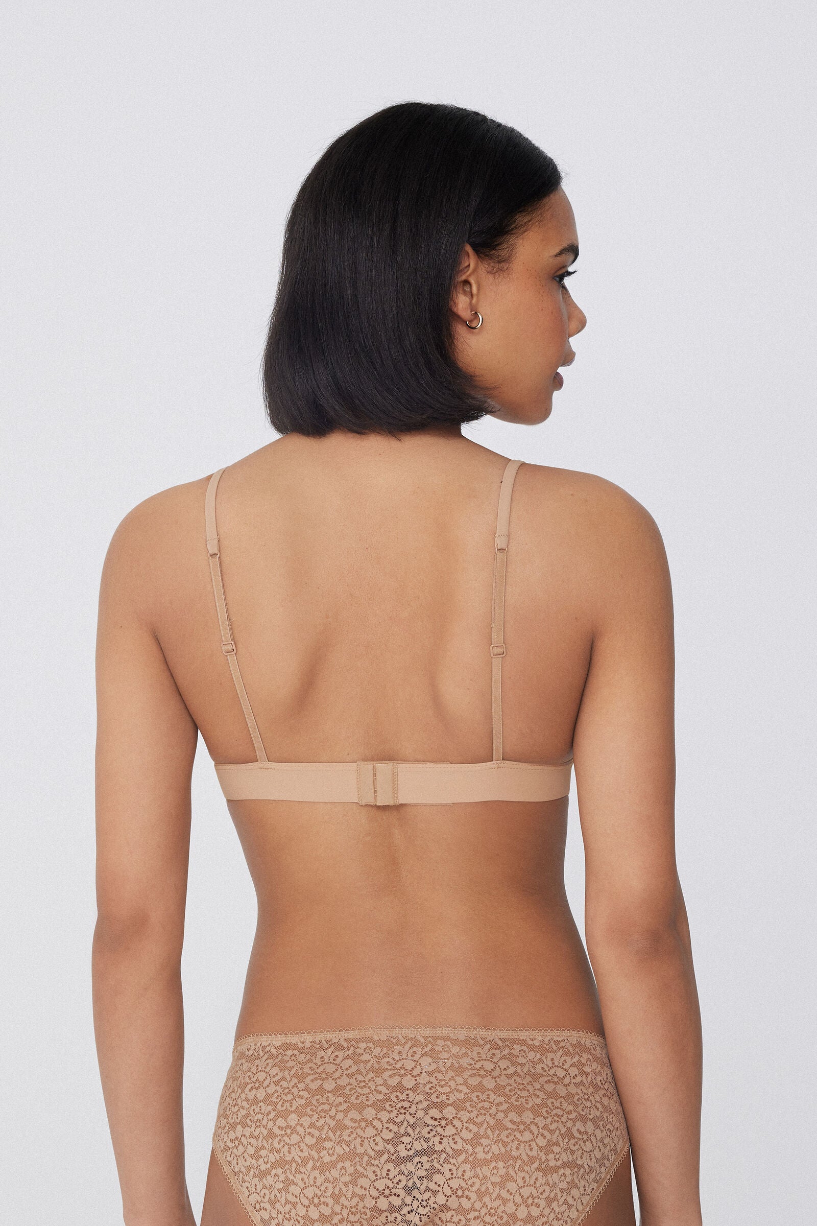 חזיית משולשים Lisbon