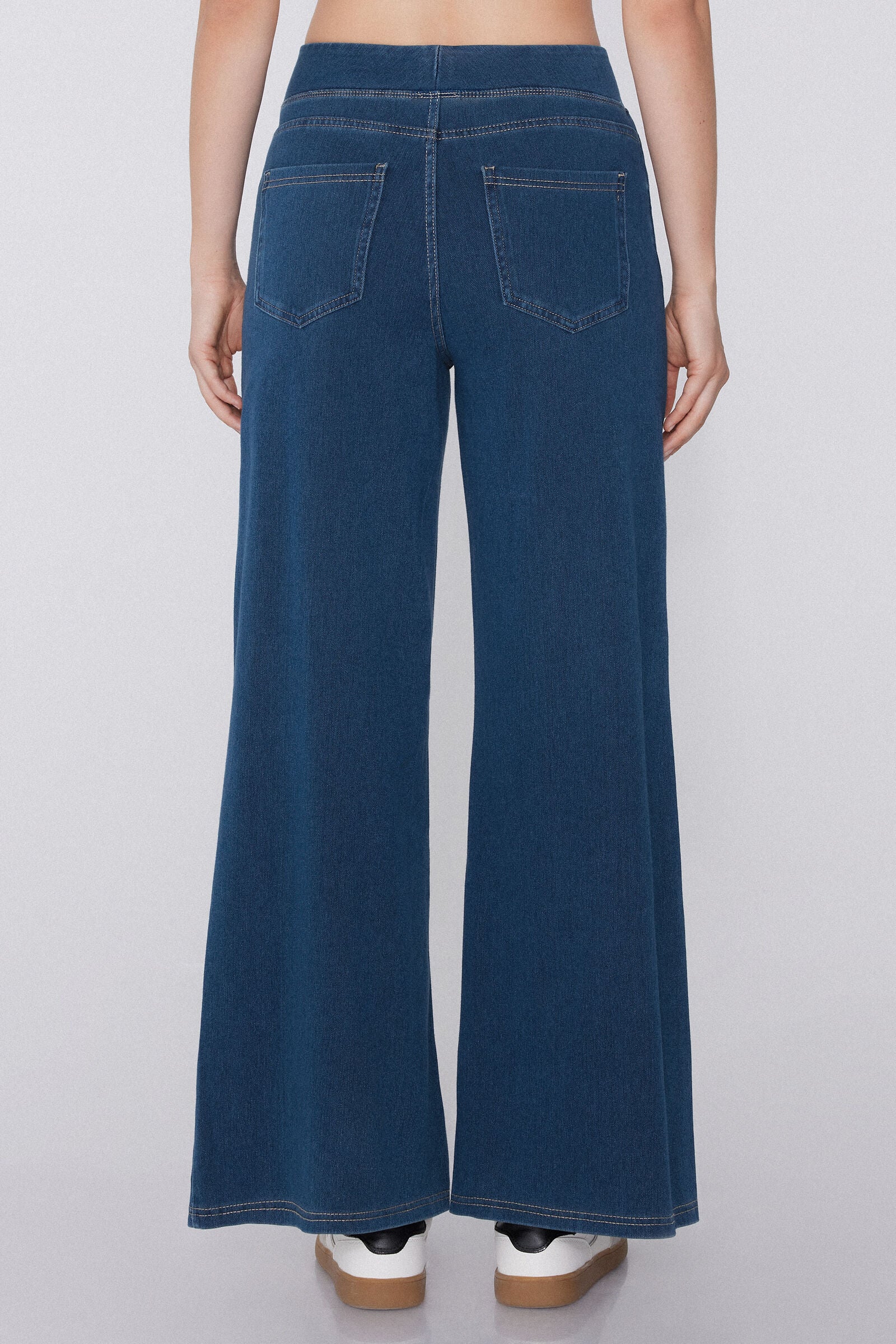ג'ינס WIDE LEG Soft Flex