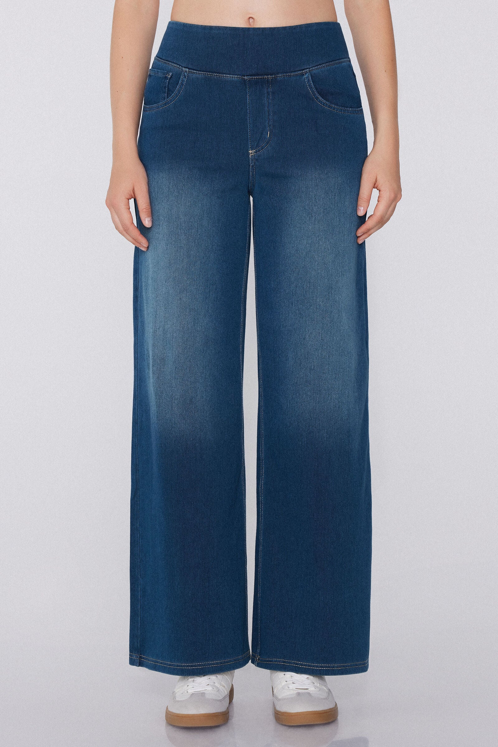 ג'ינס WIDE LEG Soft Flex