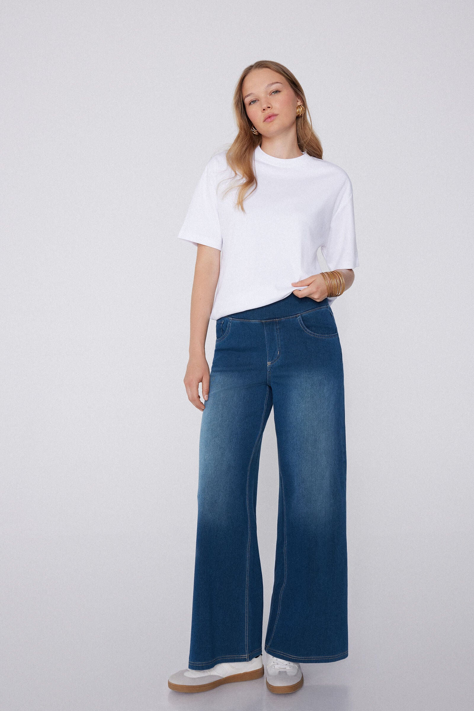 ג'ינס WIDE LEG Soft Flex