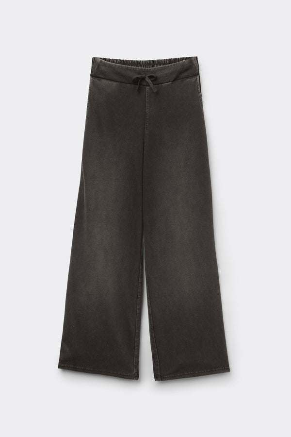 מכנסי טרנינג בגזרת רגל רחבה Stretch Denim