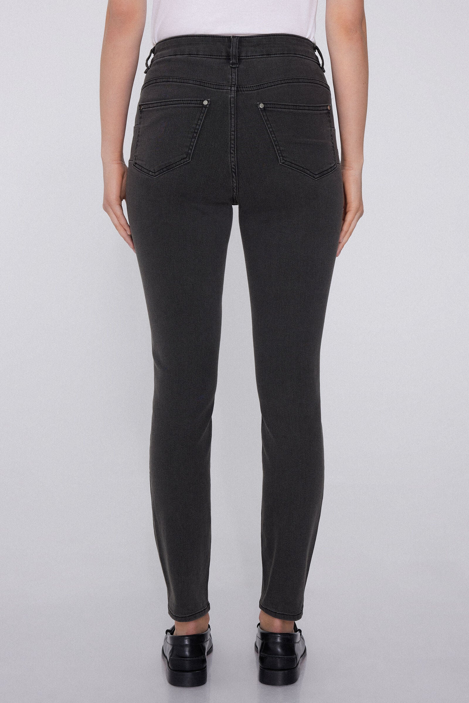 גינס פוש אפ High-Waist