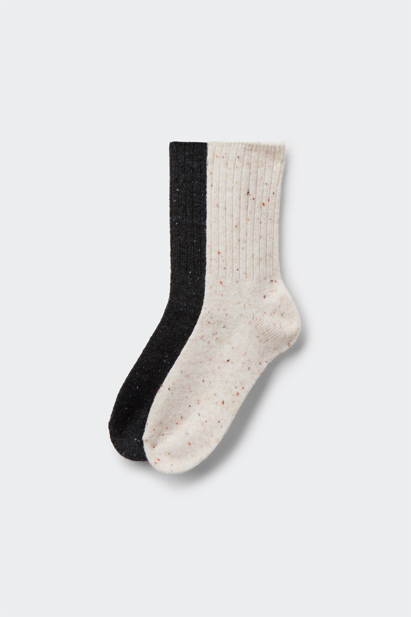 מארז 2 זוגות גרביים עבות