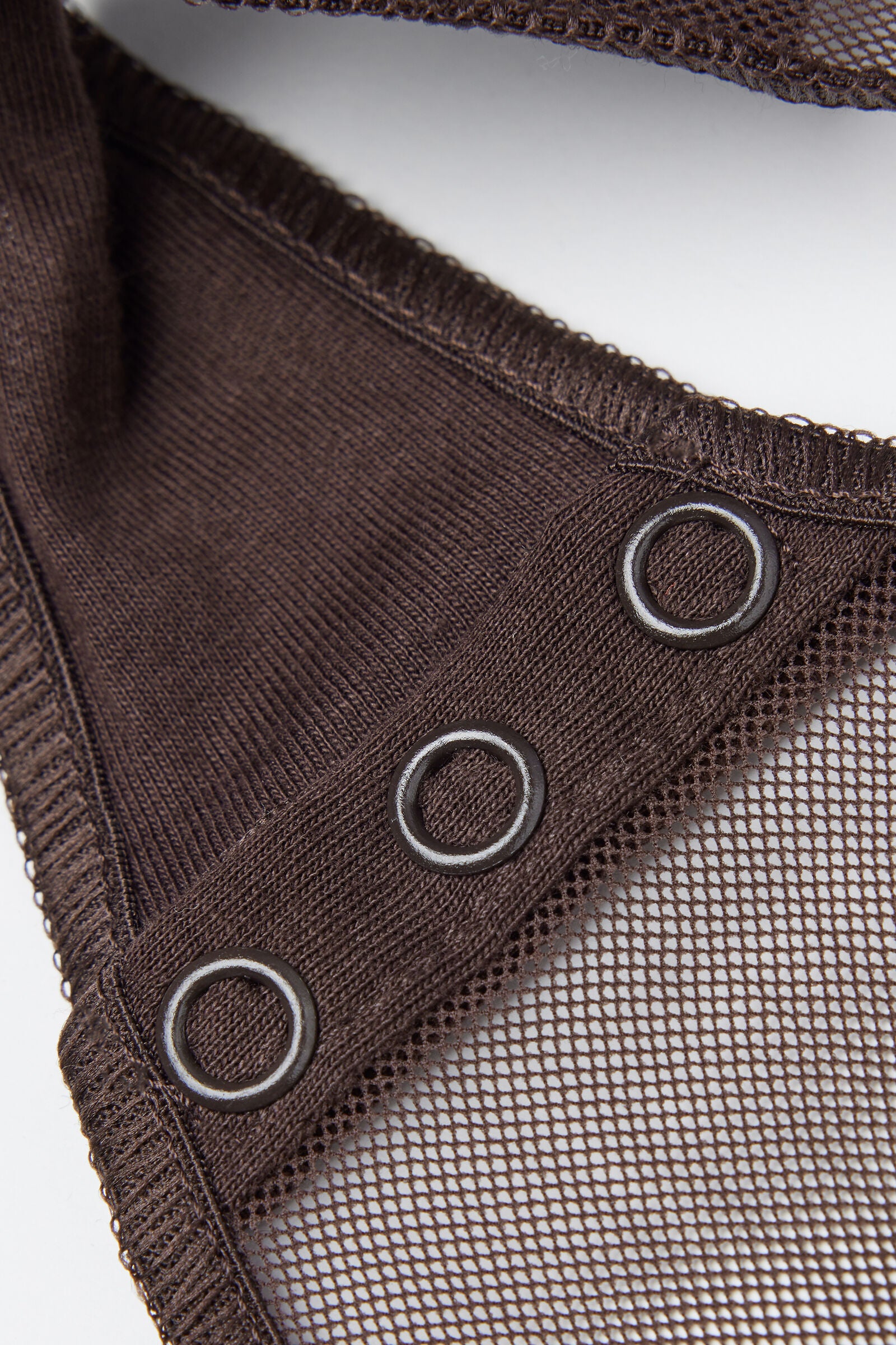 בגד גוף טול עם צווארון גולף