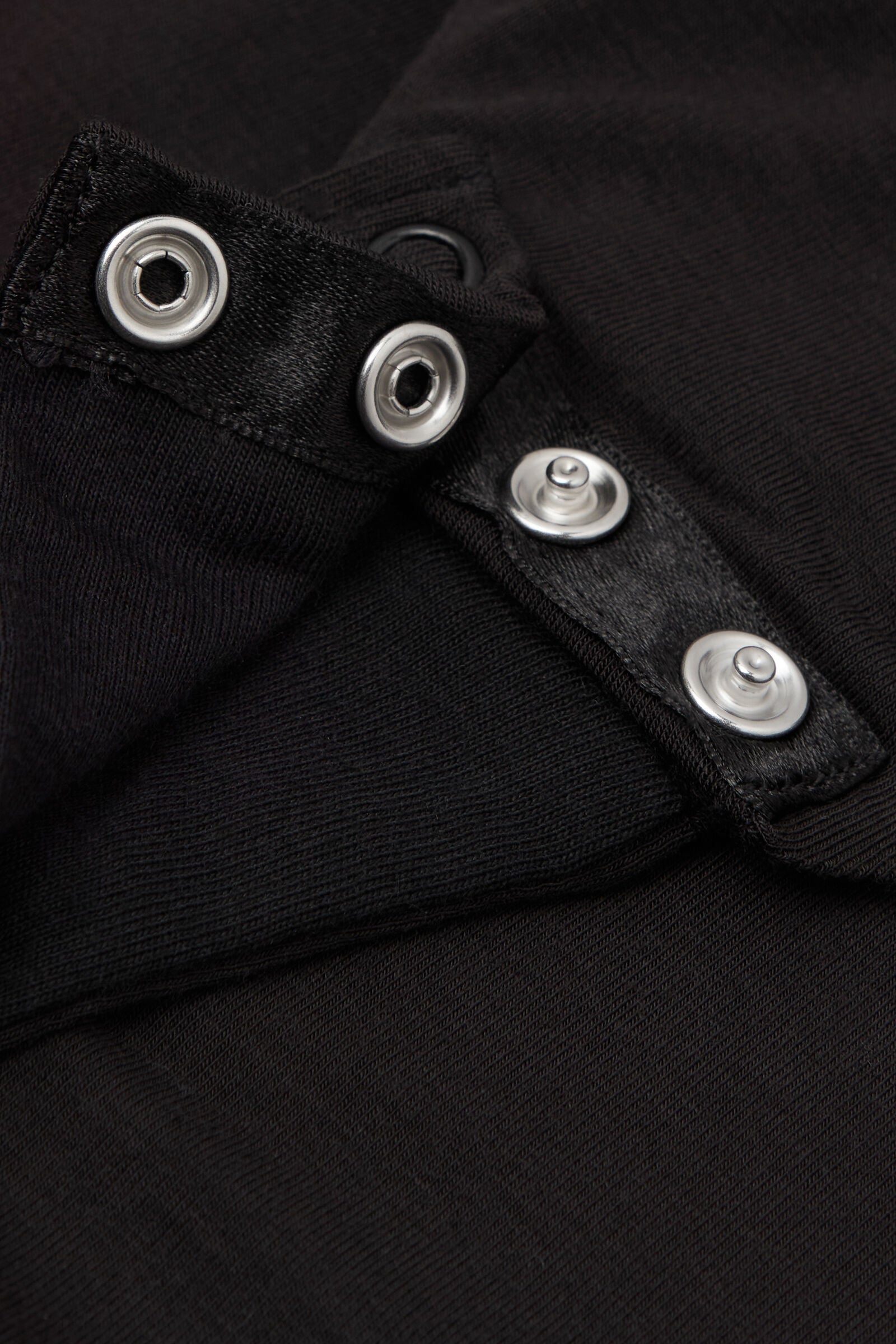 בגד גוף מבד במבוק SENSUAL Textures