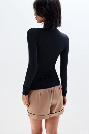 חולצת גולף Ultralight Cashmere עם חתך תחרה אלסטית