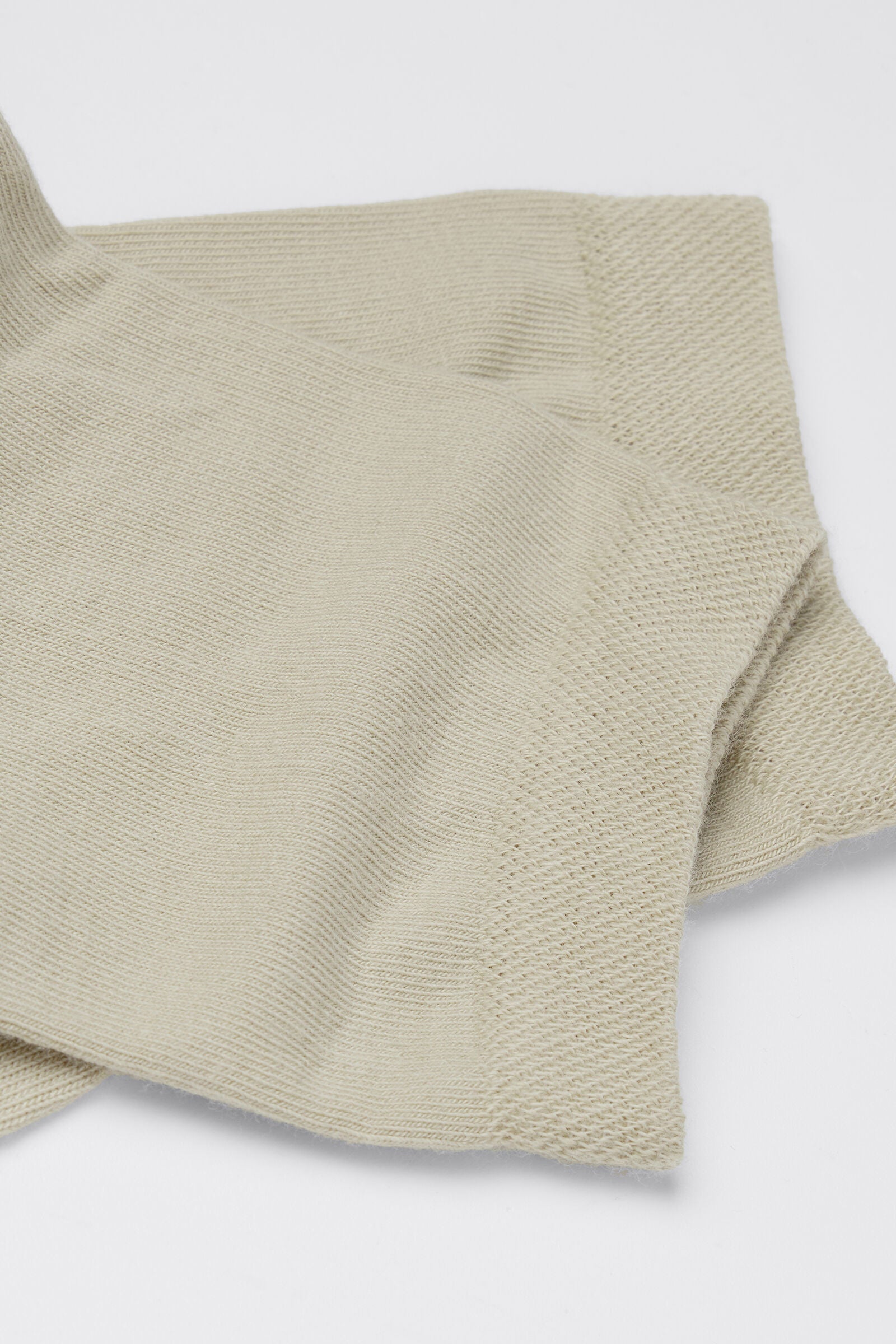 גרביים קצרות