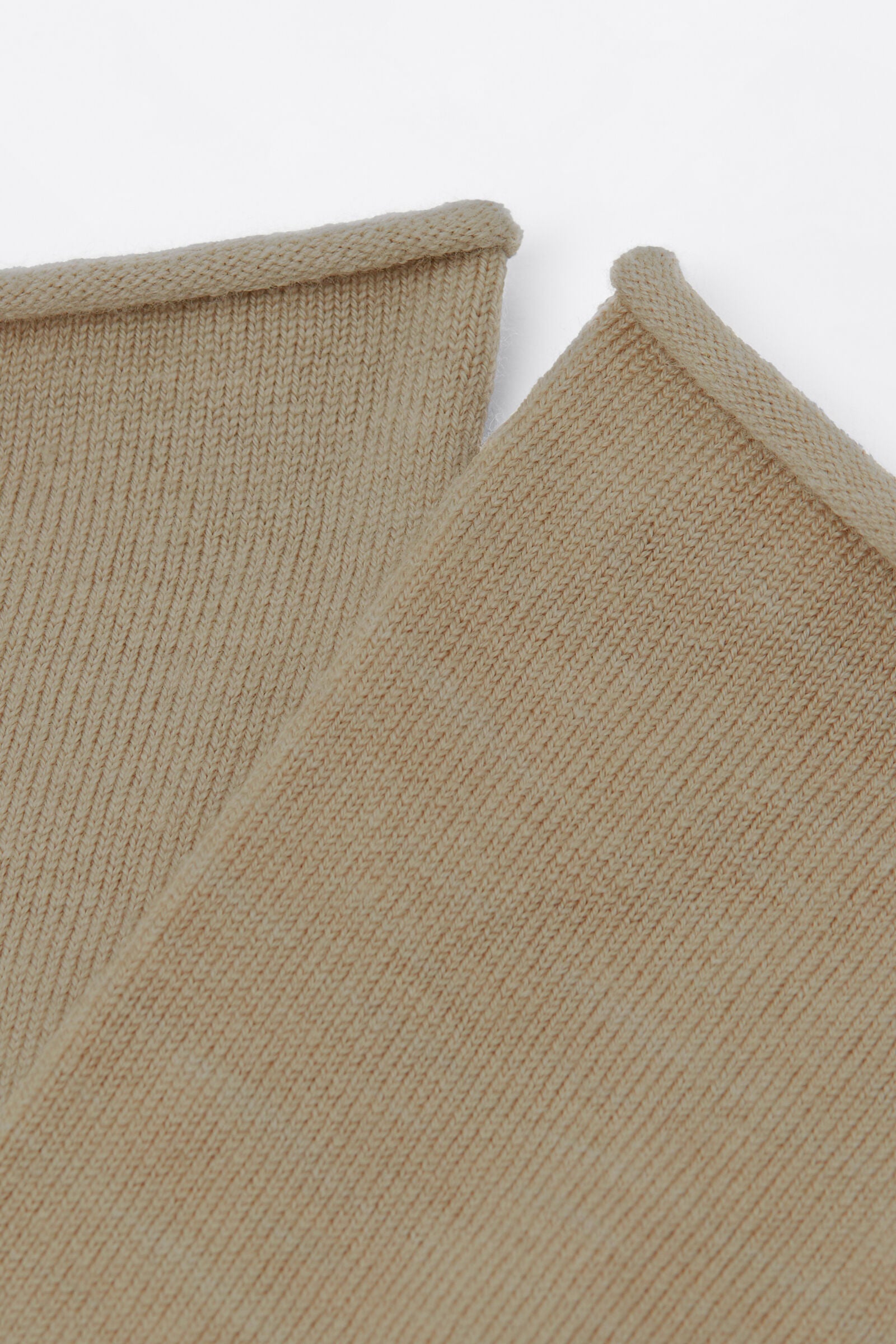 גרבי צמר כותנה קצרות