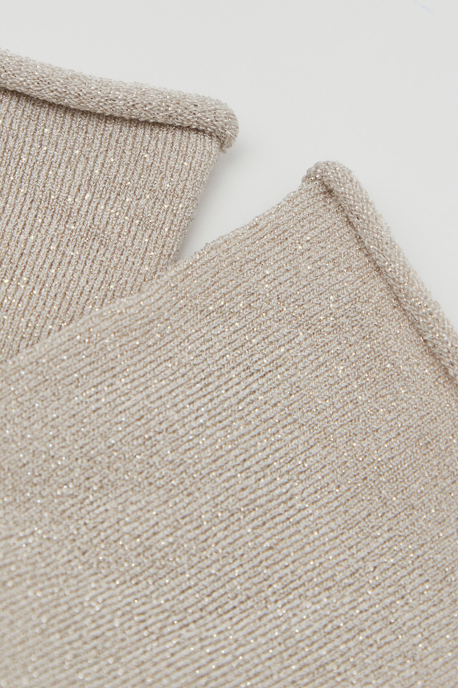 גרבי גליטר קצרות