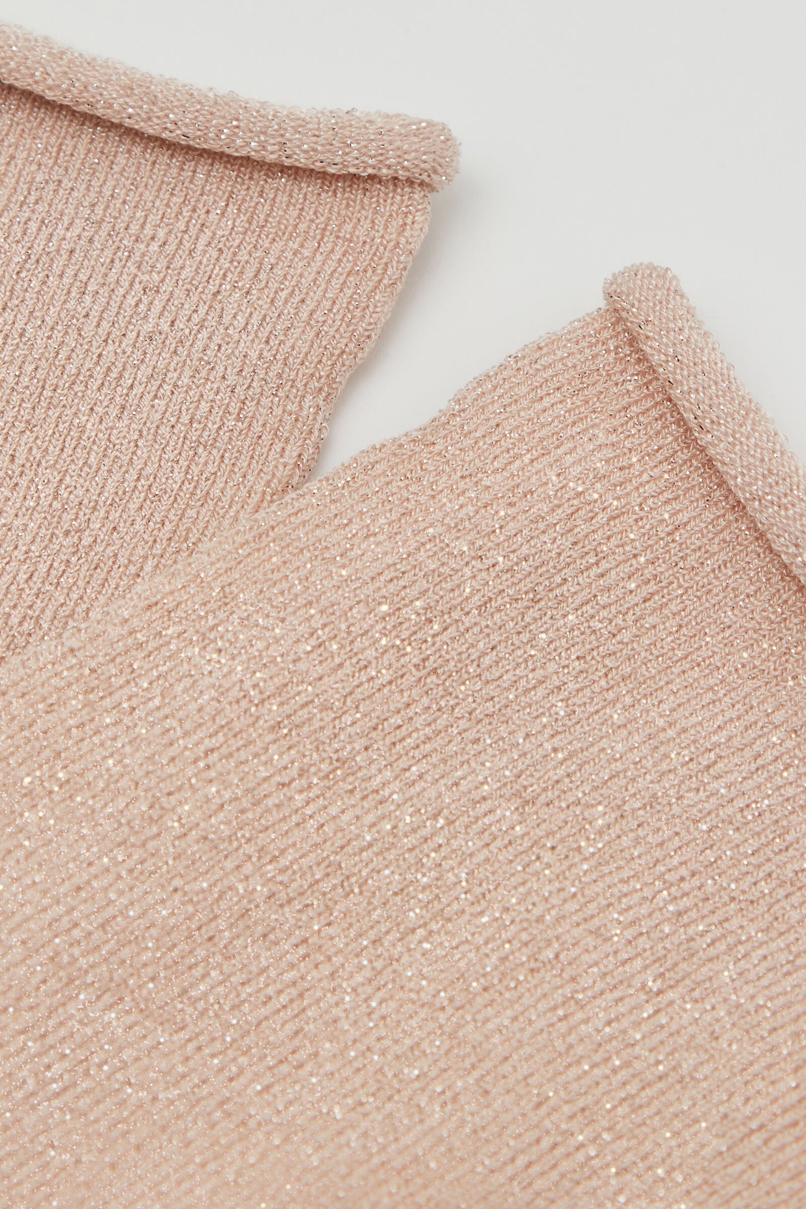 גרבי גליטר קצרות