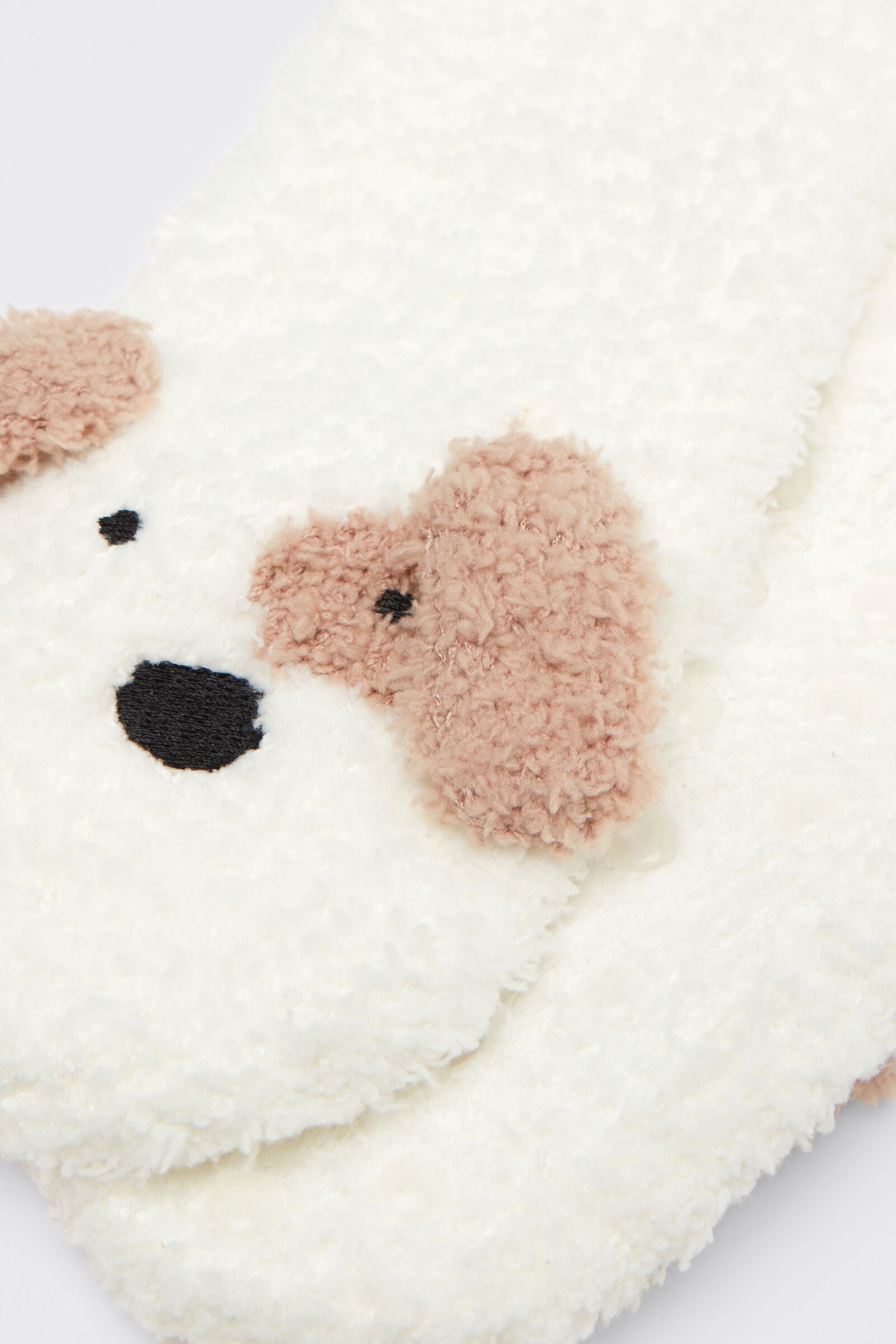 גרביים רכות נגד החלקה