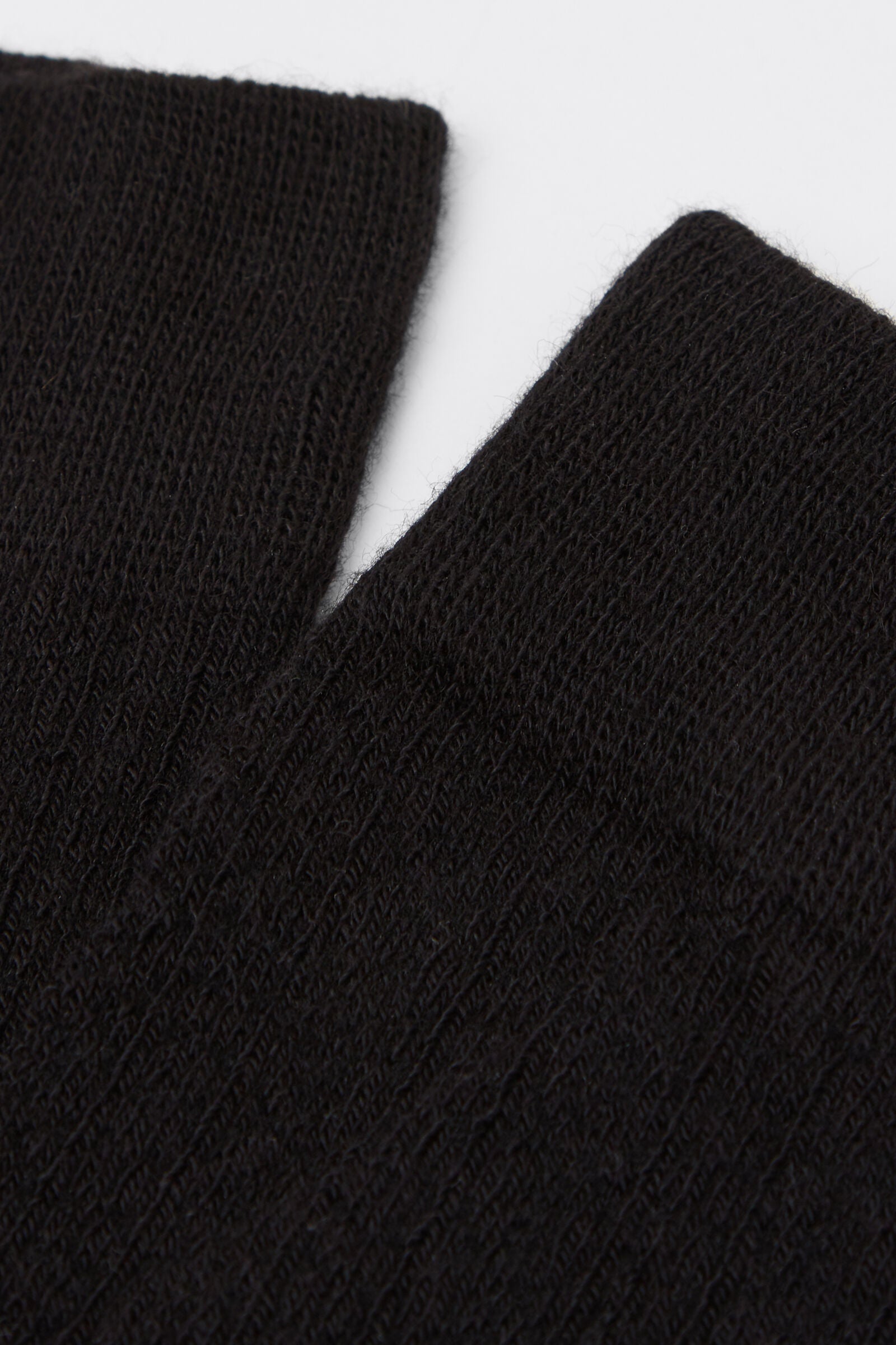 גרבי קשמיר ארוכות Chain