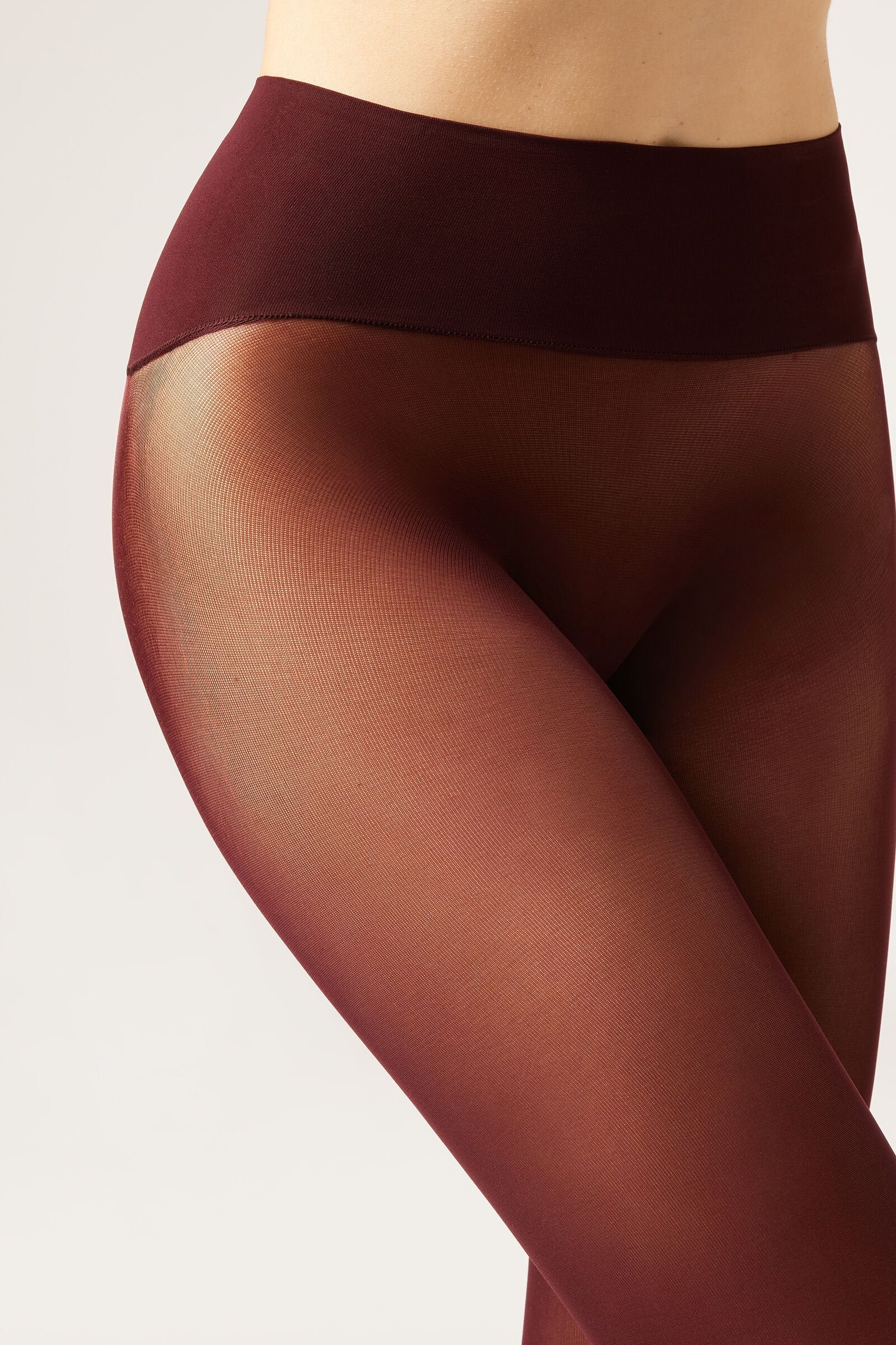 גרביונים במראה אטום 30 דנייר